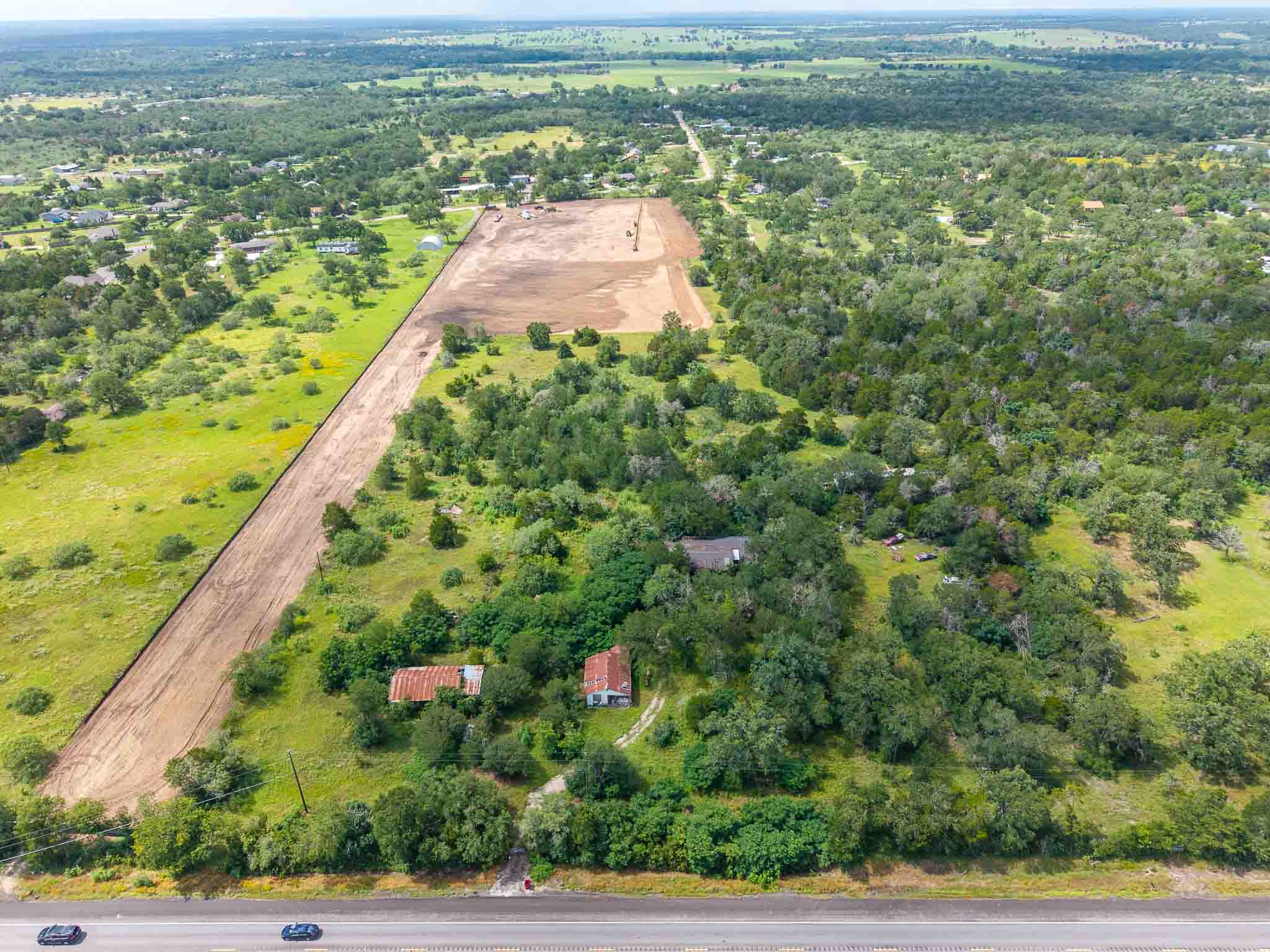 main property photo 10