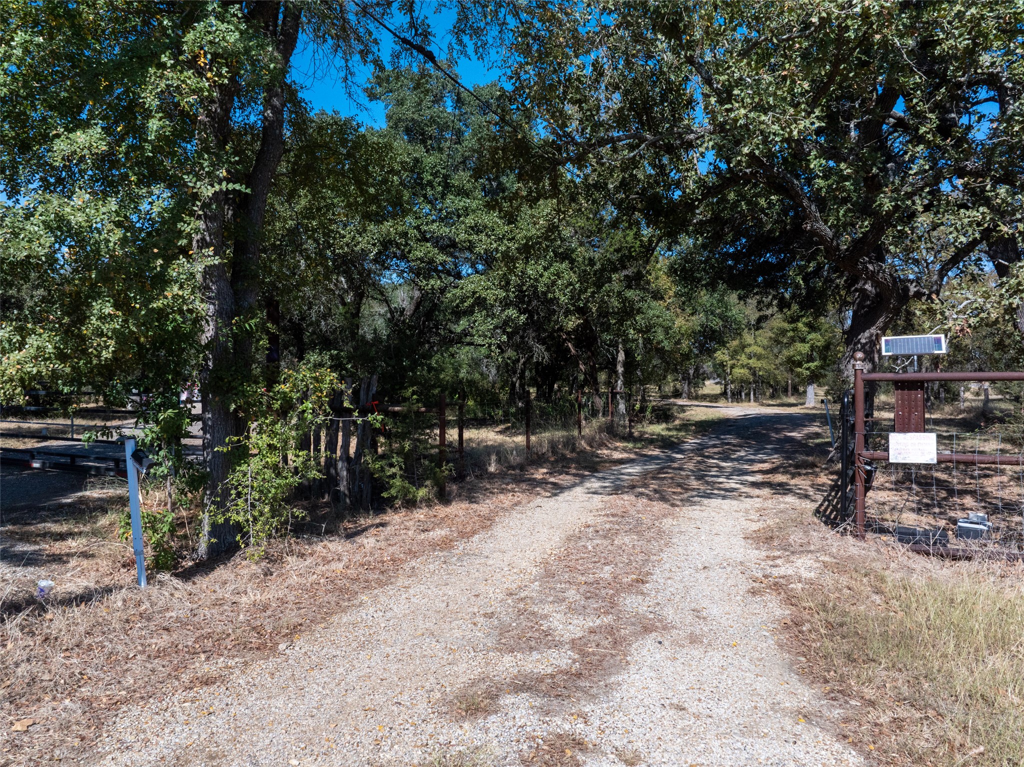 main property photo 33