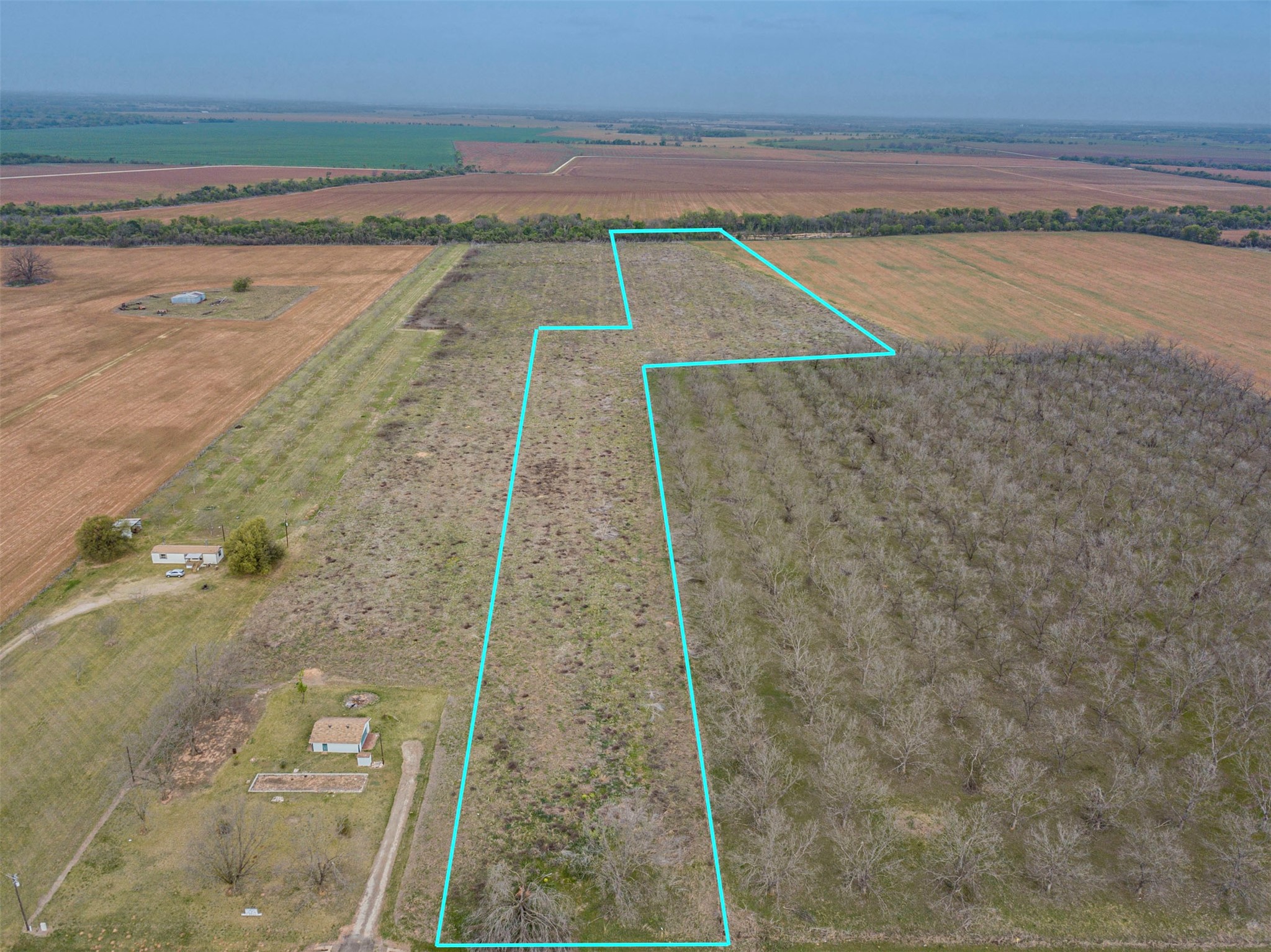 main property photo 10