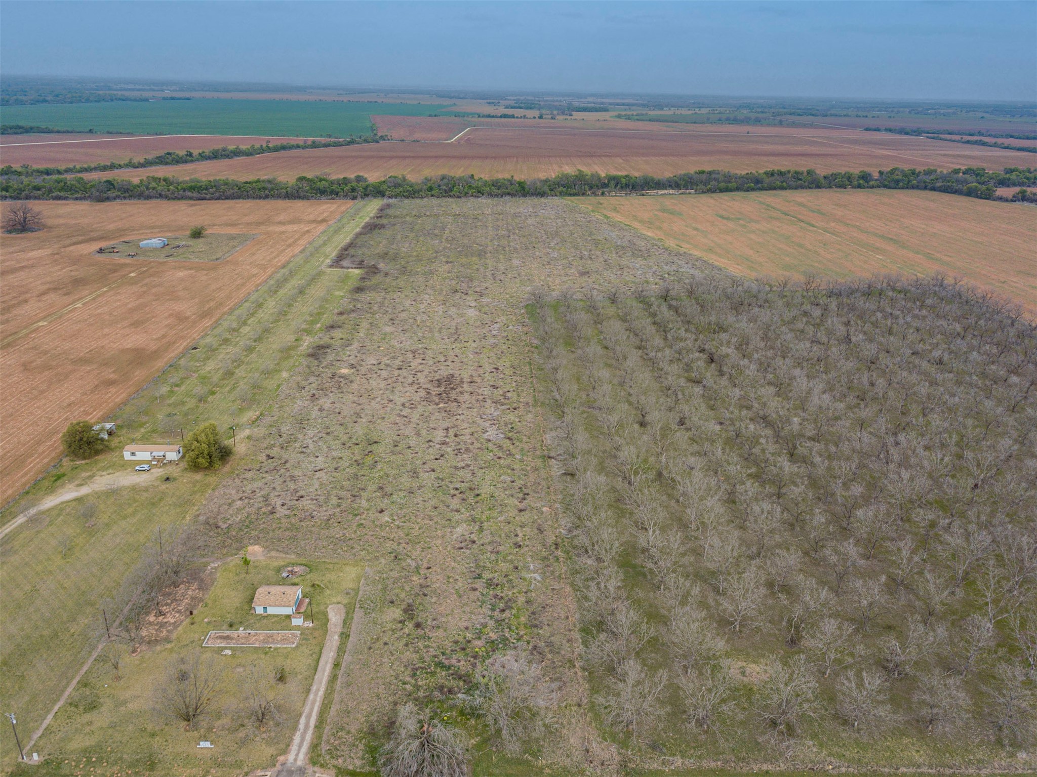 main property photo 11