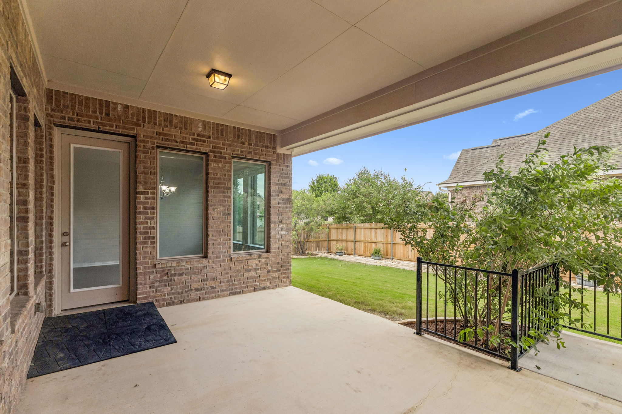 main property photo 29