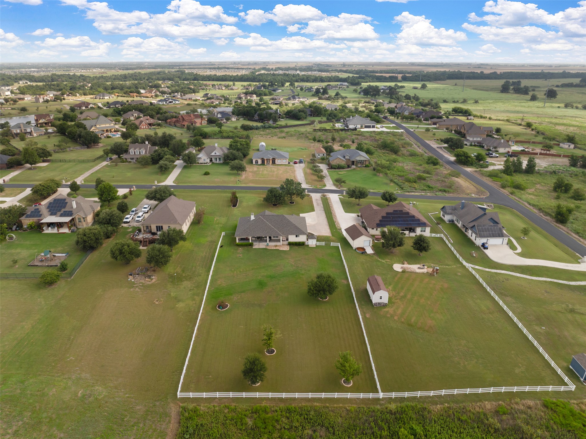 main property photo 31