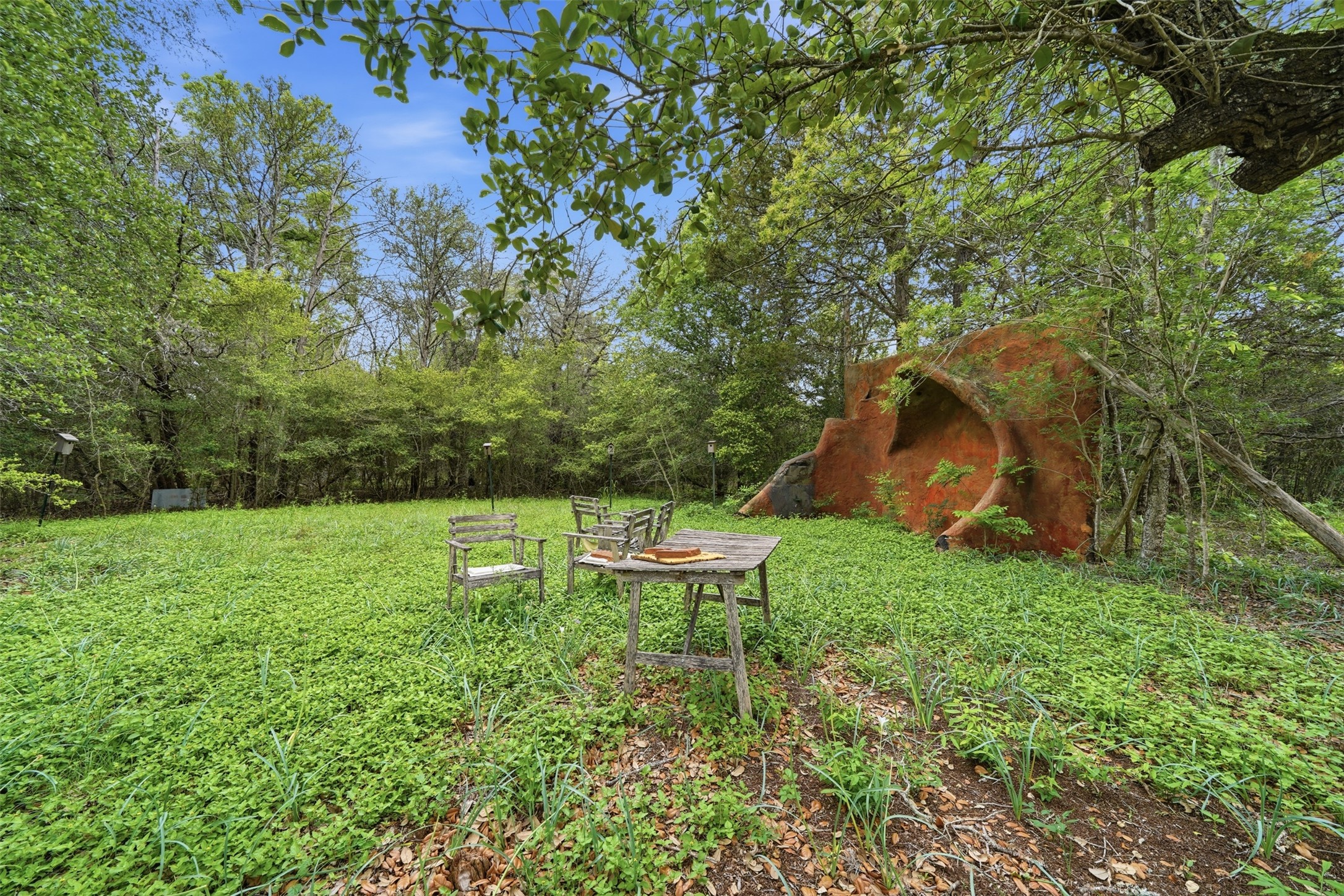 main property photo 38
