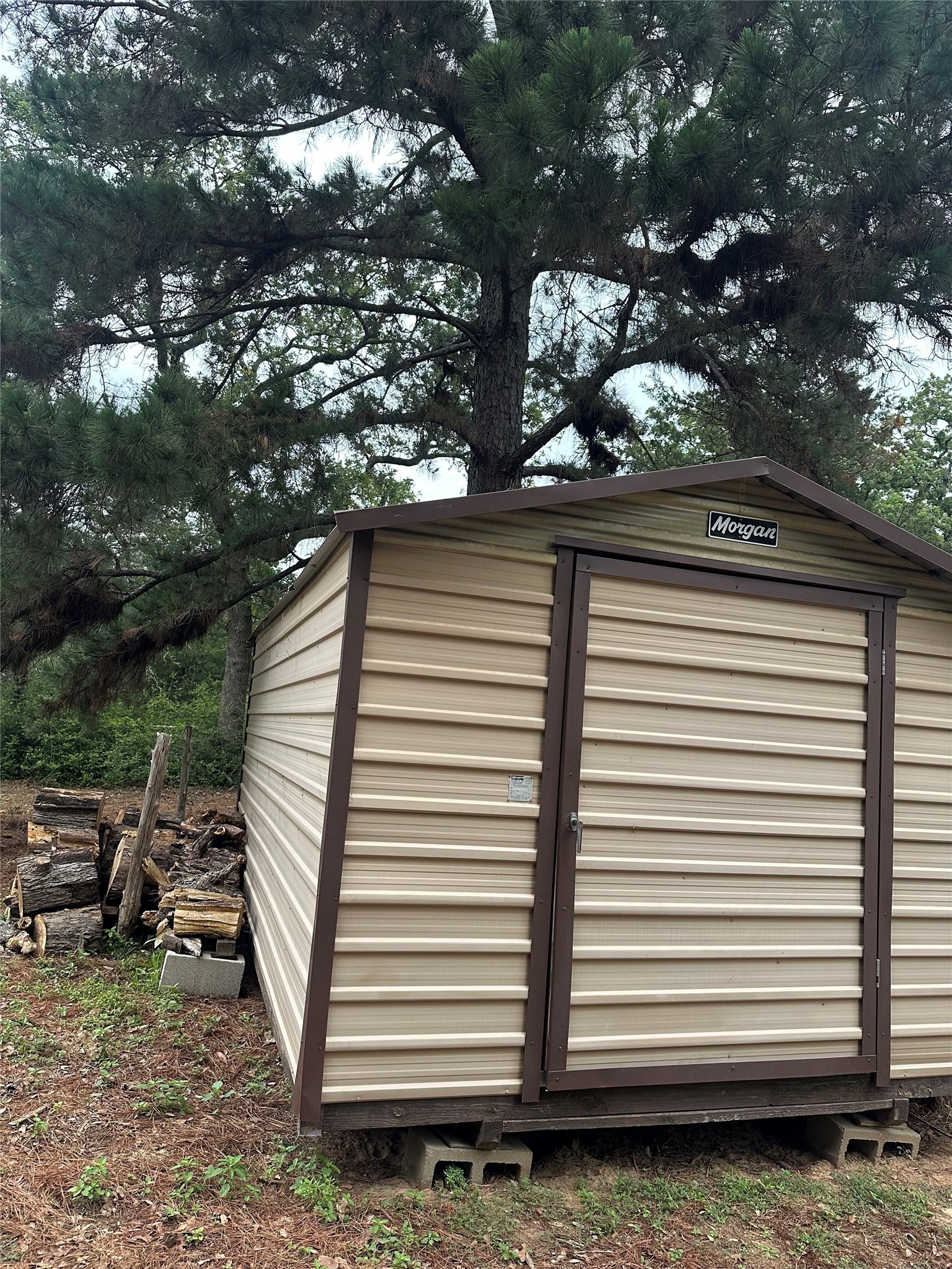 main property photo 31