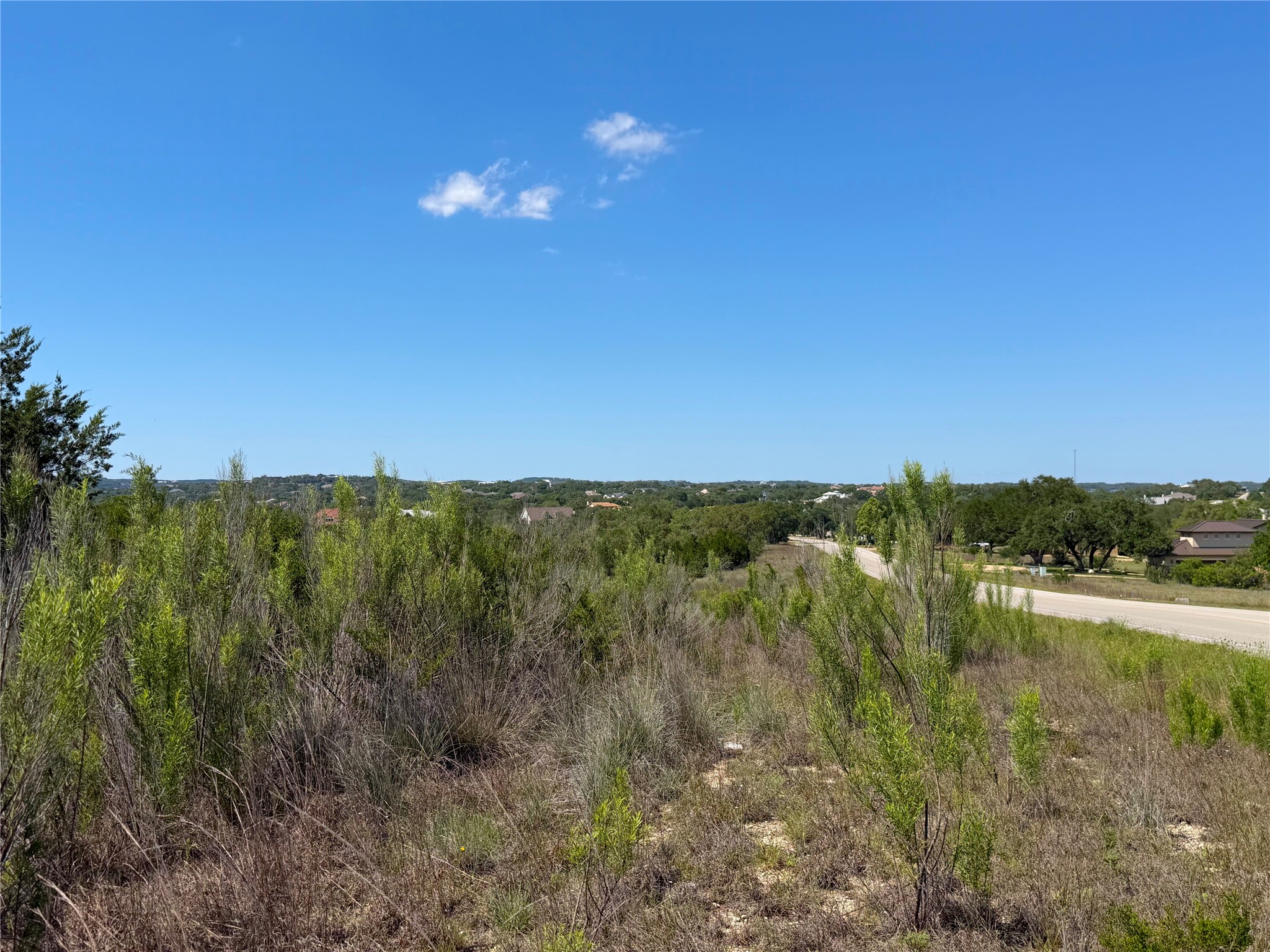 main property photo 18