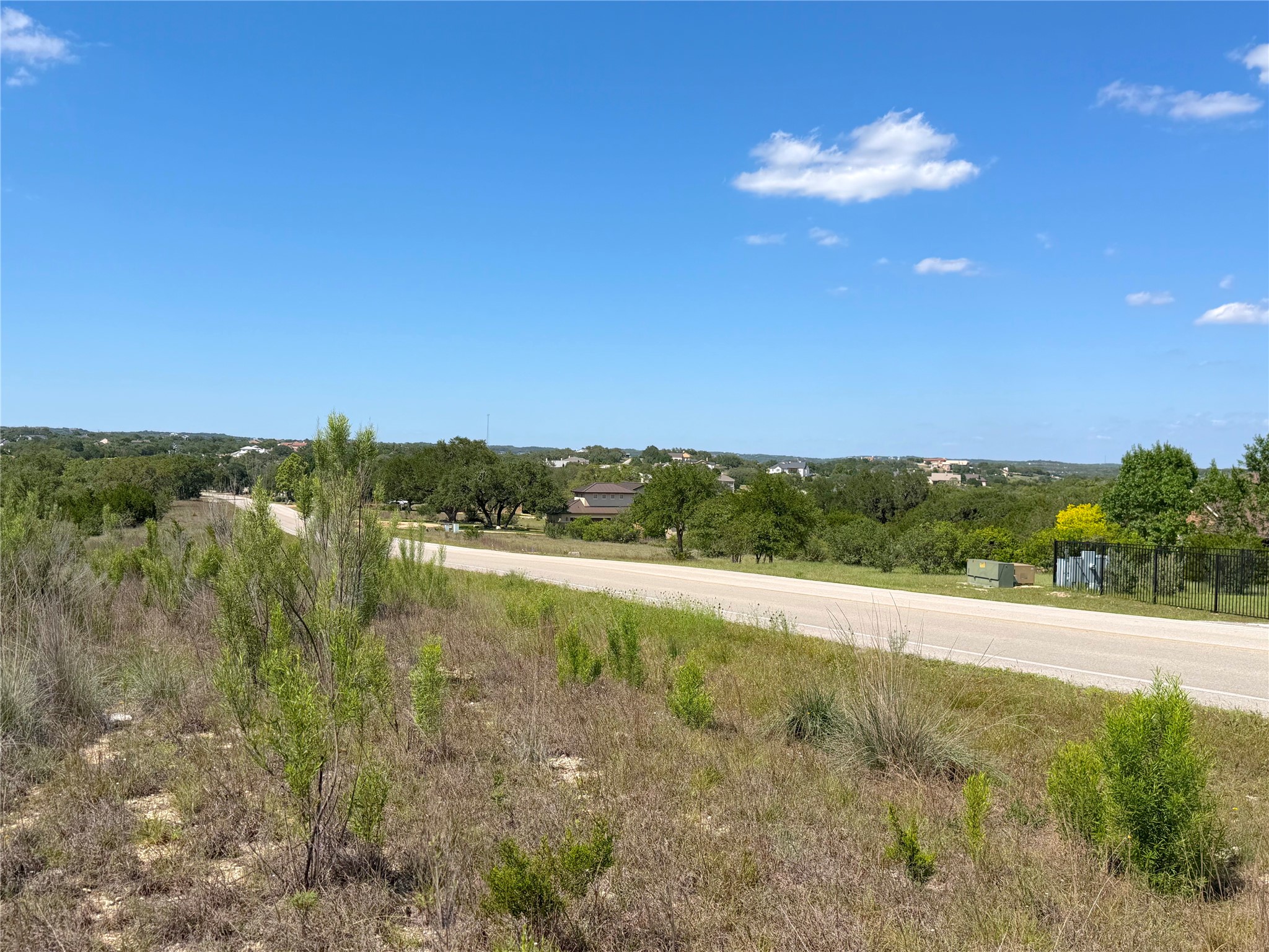 main property photo 19