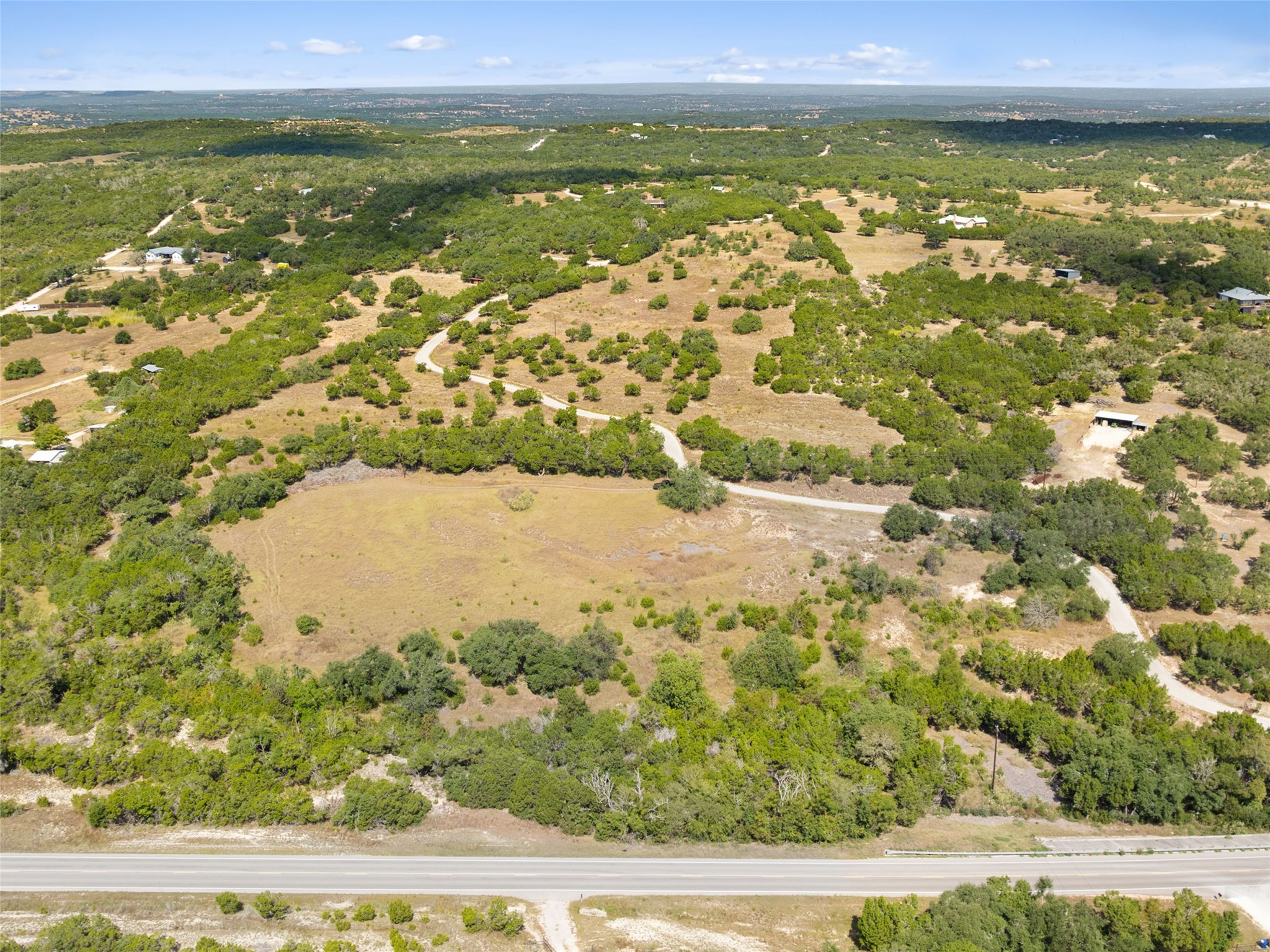 main property photo 14