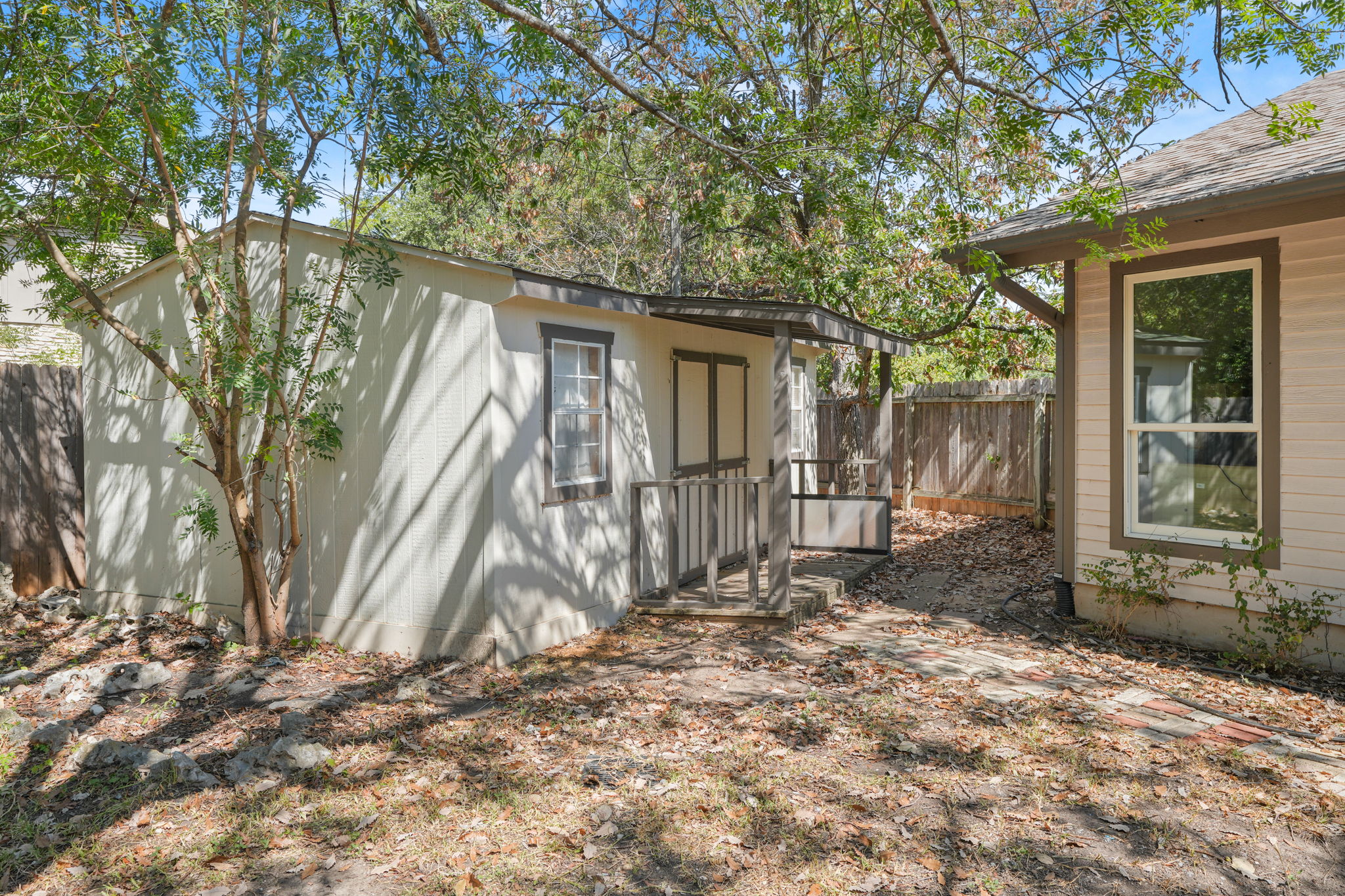 main property photo 21