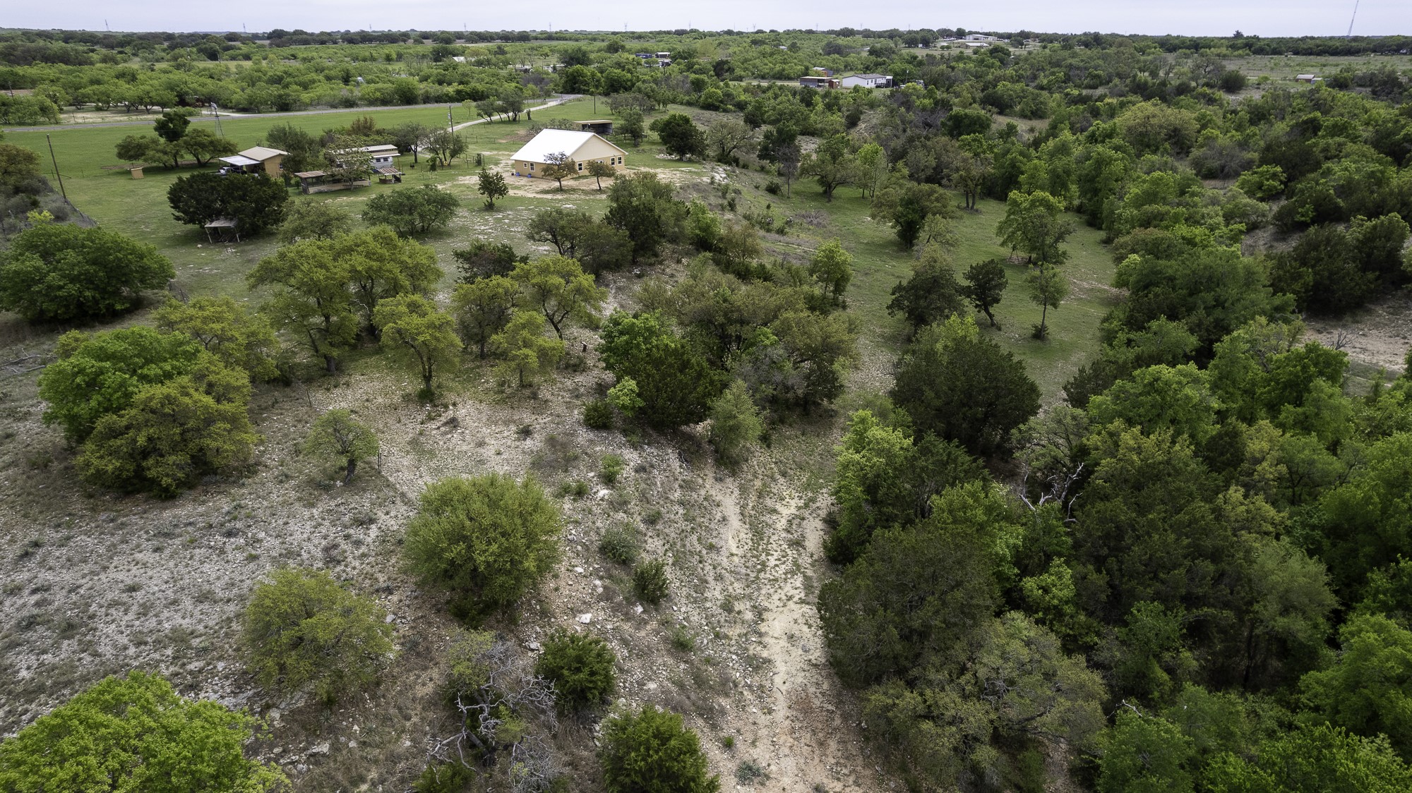 main property photo 9
