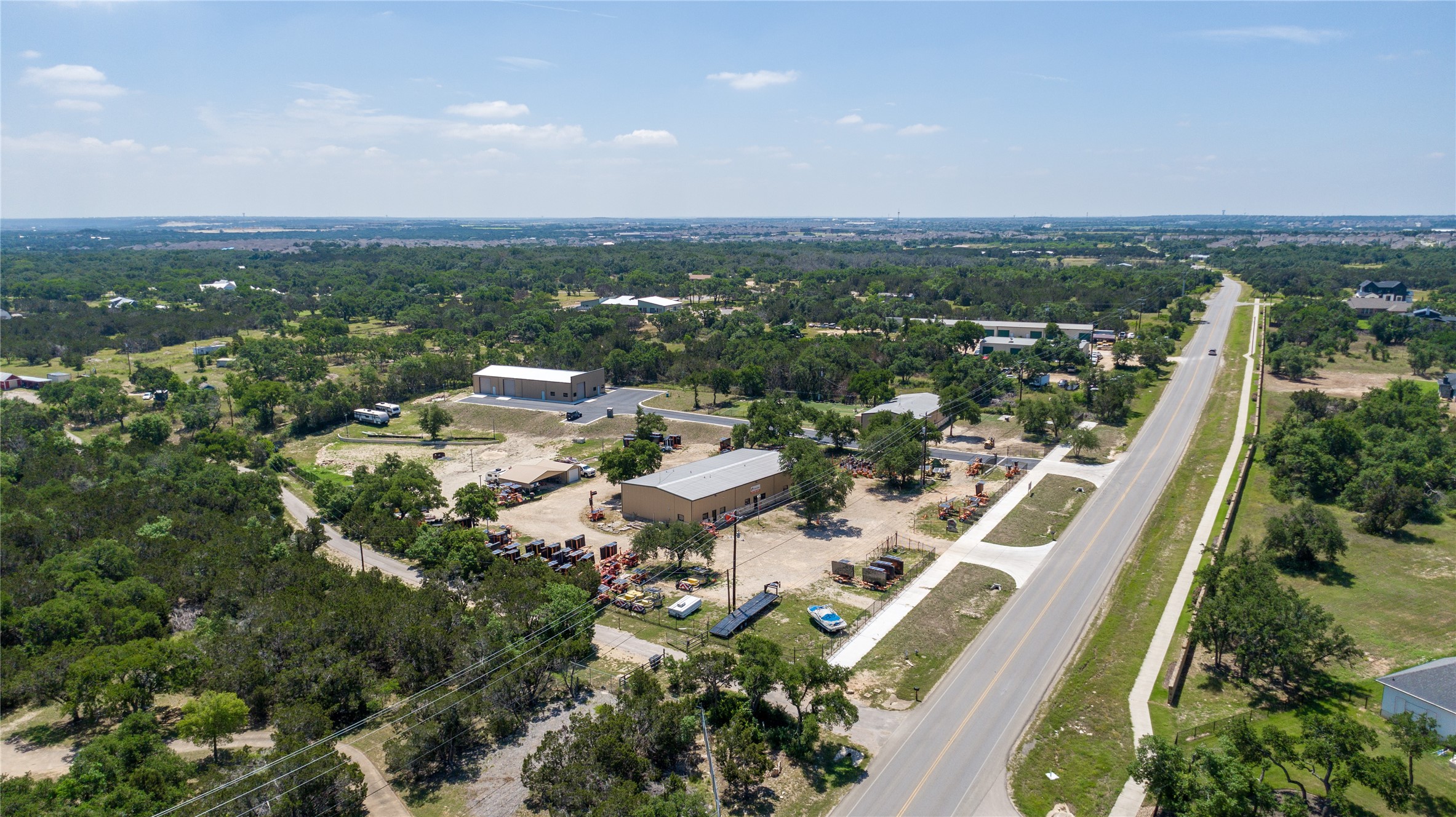 main property photo 10