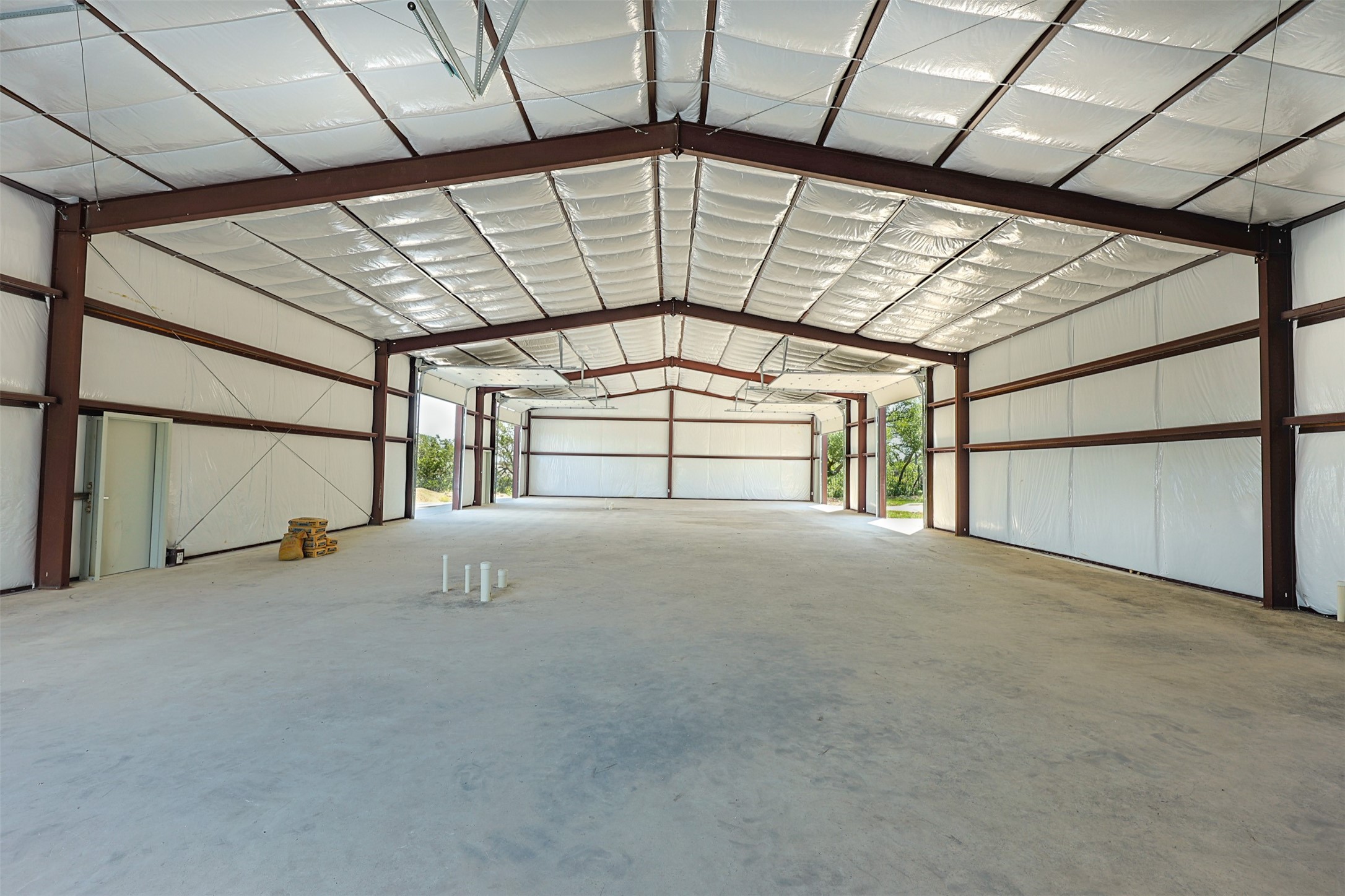 main property photo 19