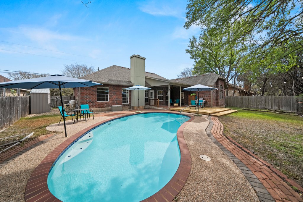 main property photo 24