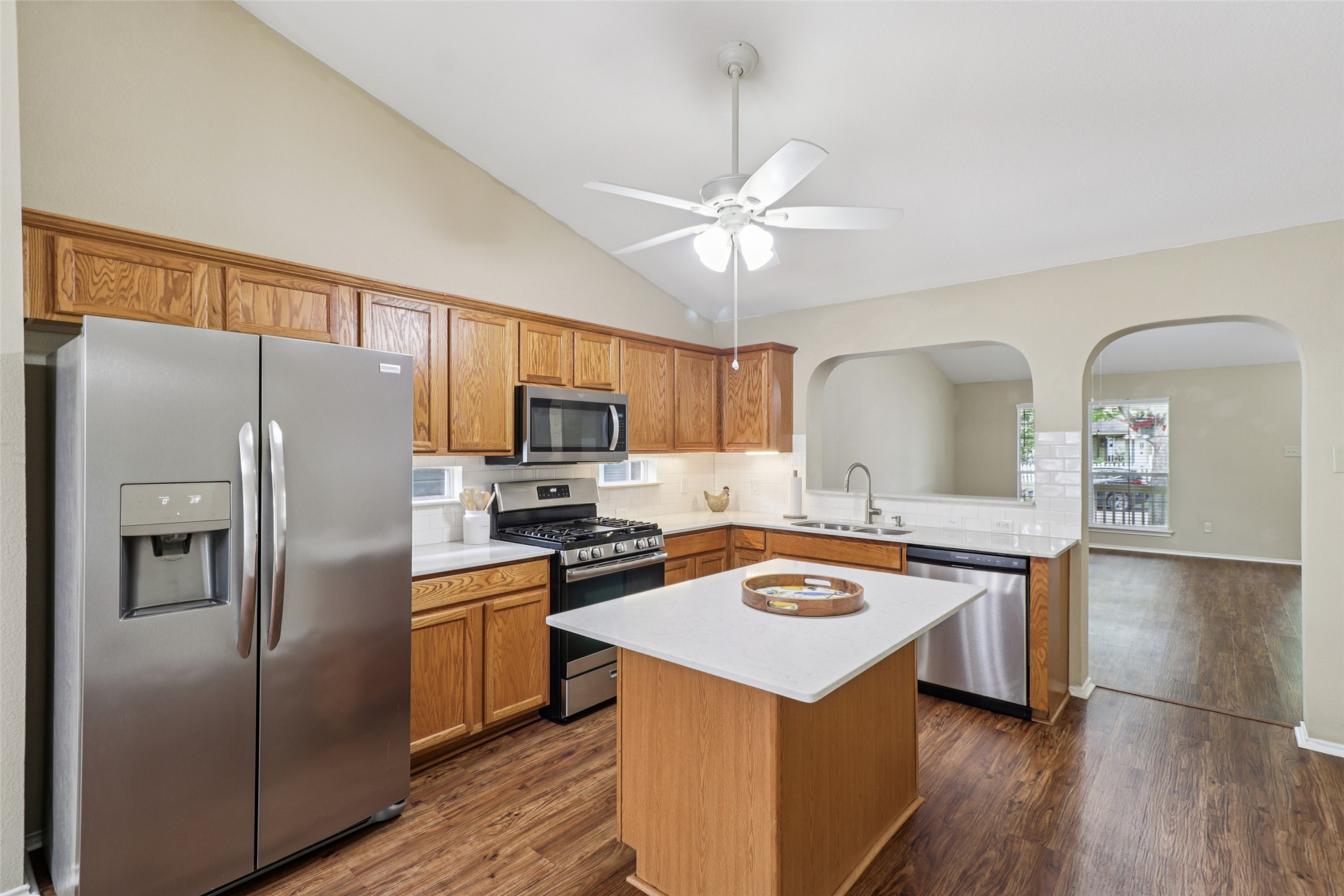 main property photo 17