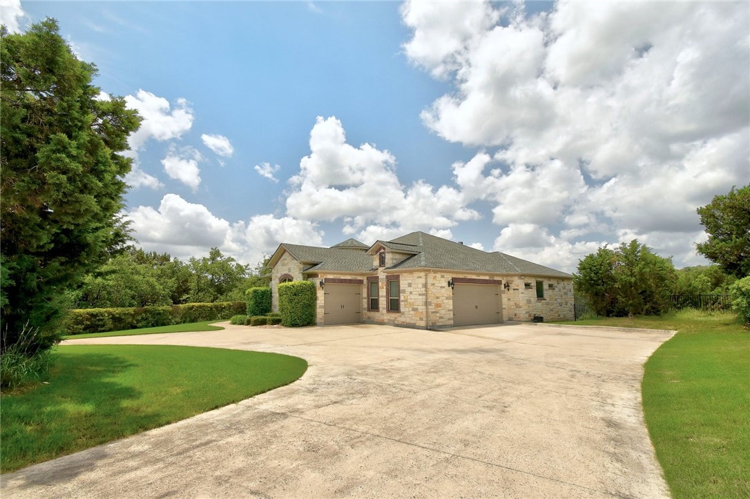 main property photo 35