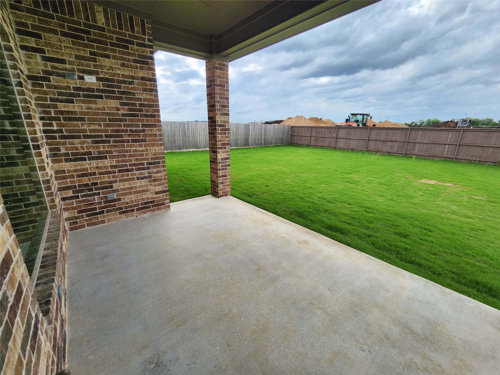 main property photo 29