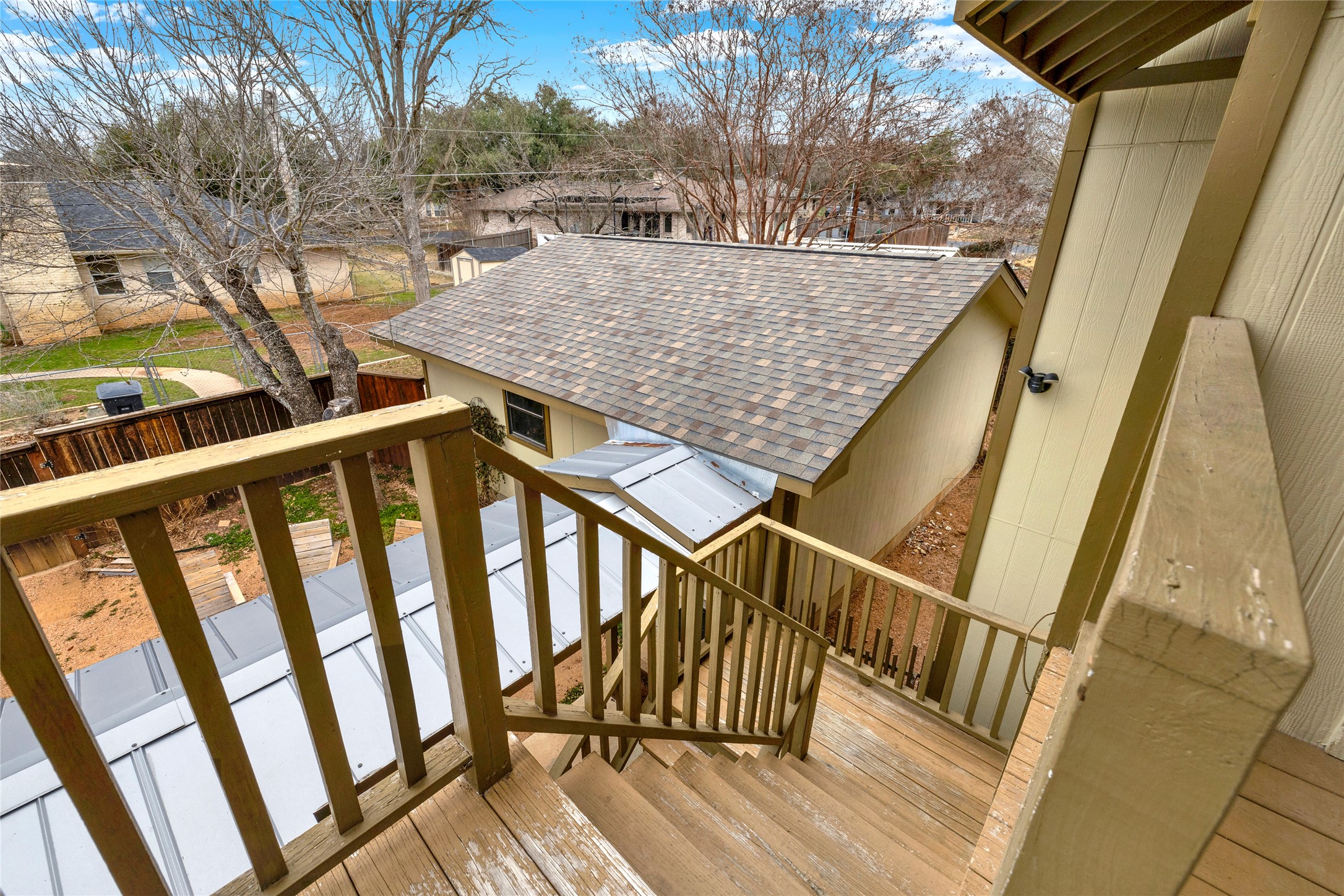 main property photo 29