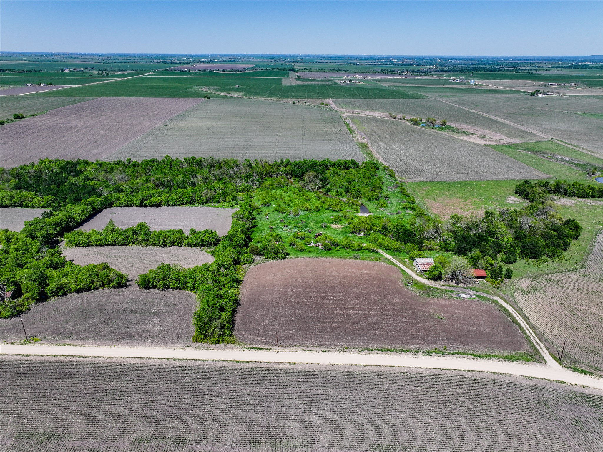 main property photo 9