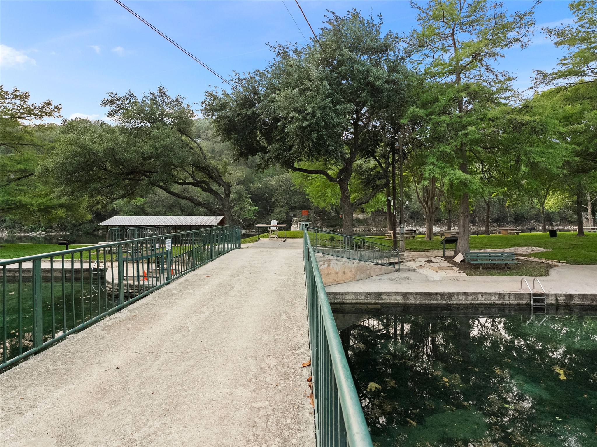 main property photo 36