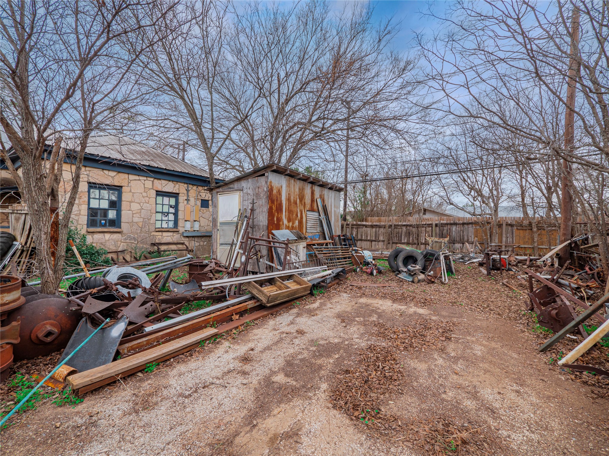 main property photo 11