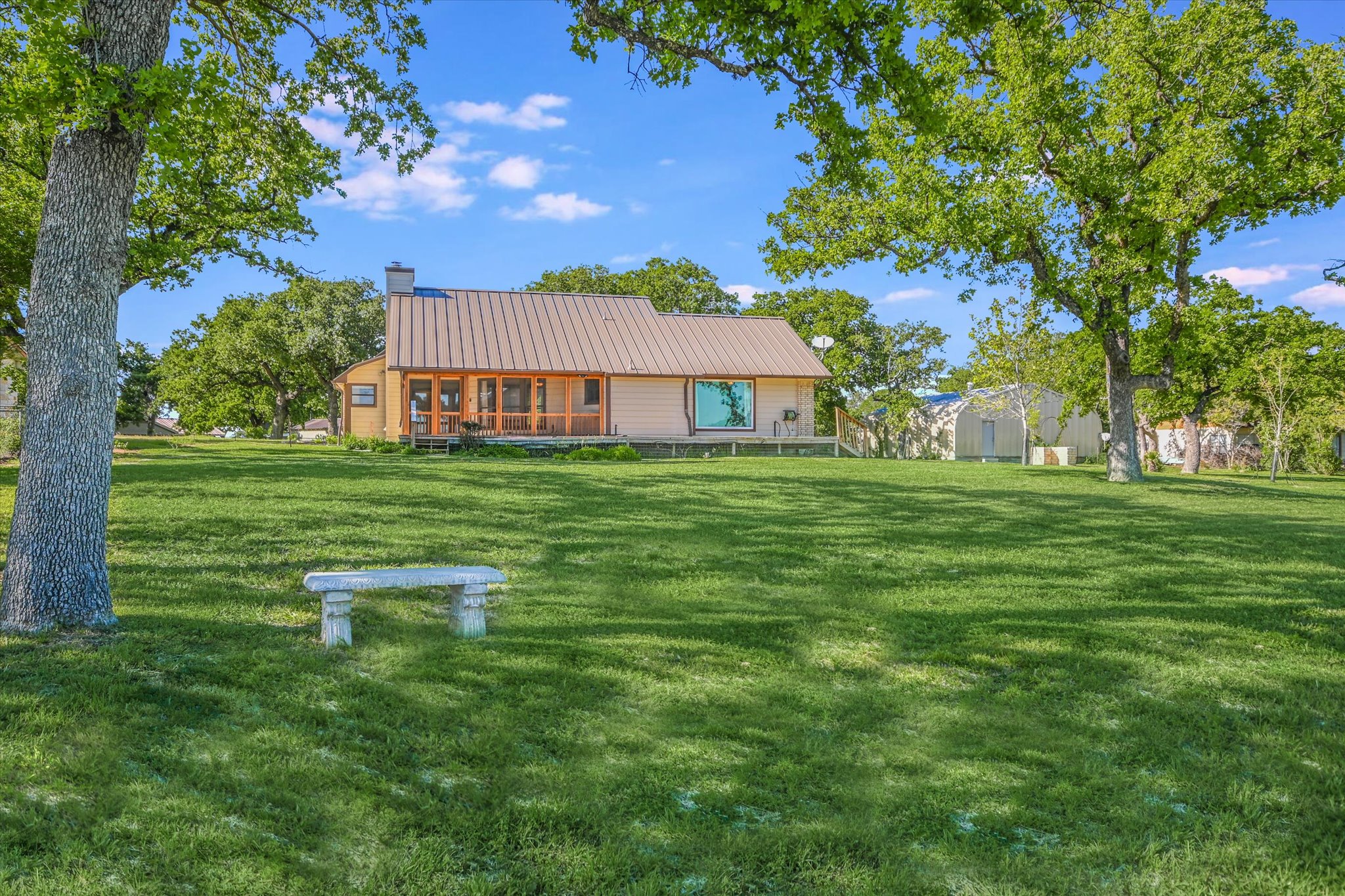 main property photo 27