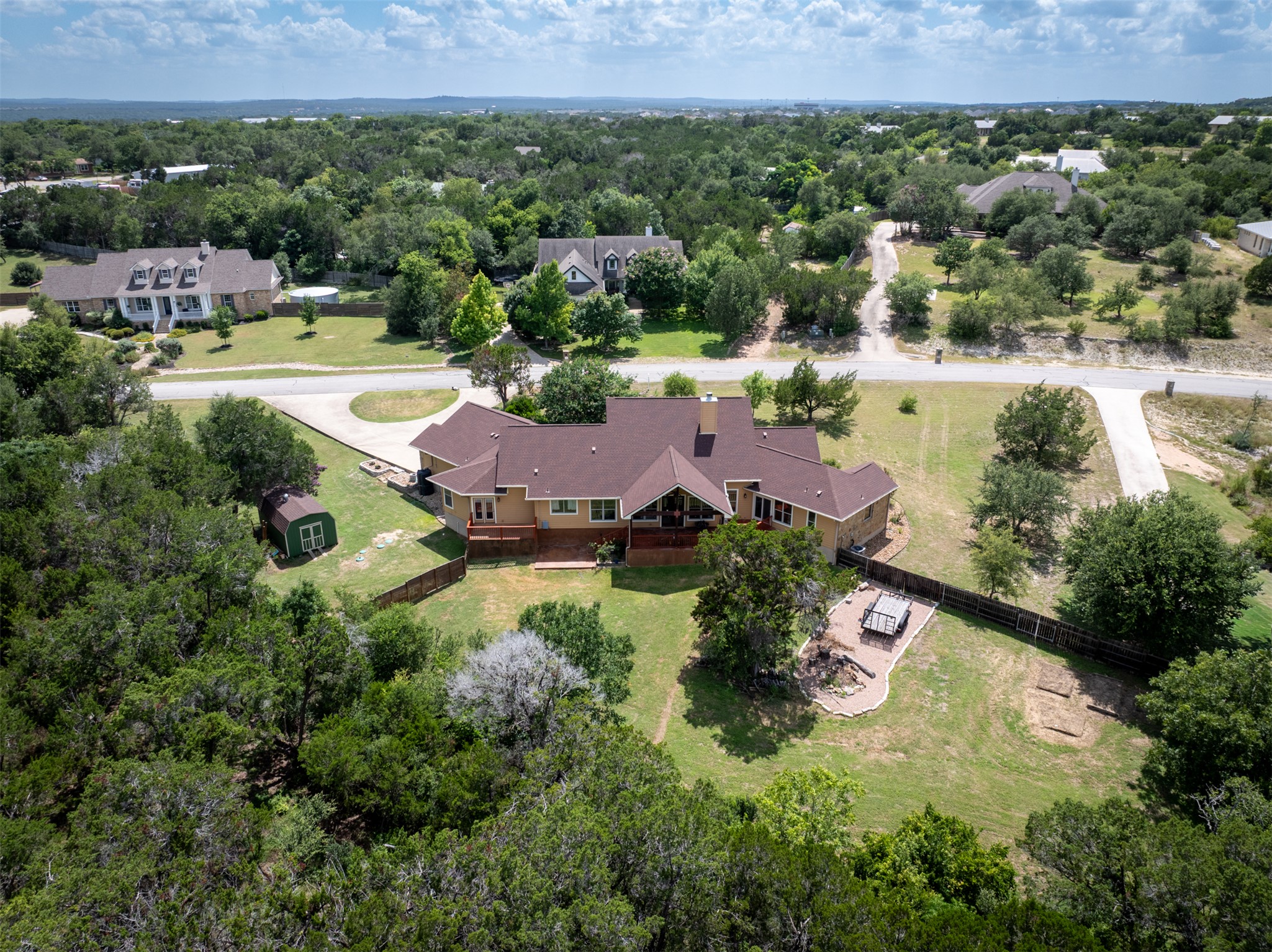 main property photo 35