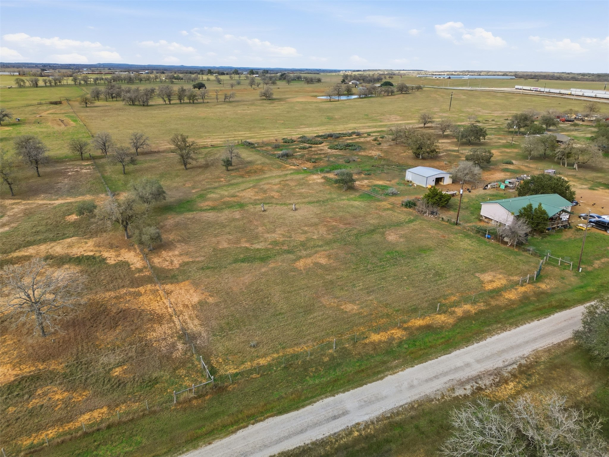 main property photo 5