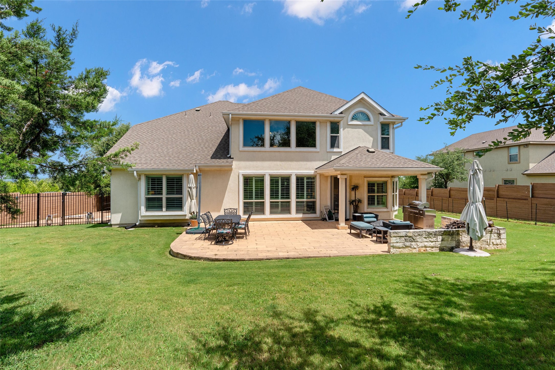 main property photo 37