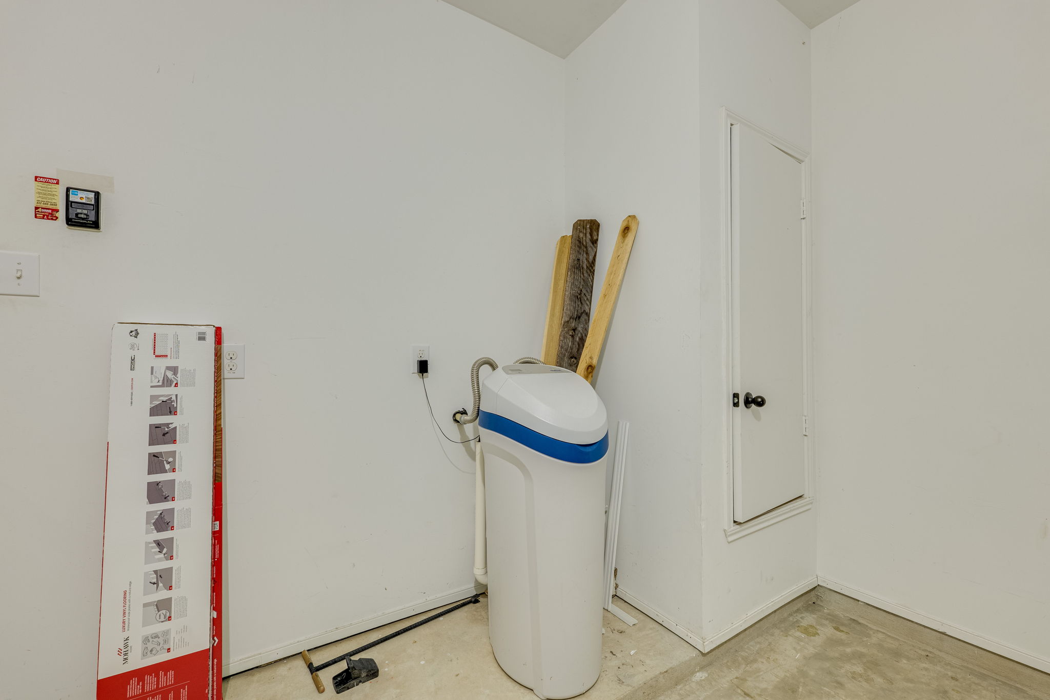 main property photo 63