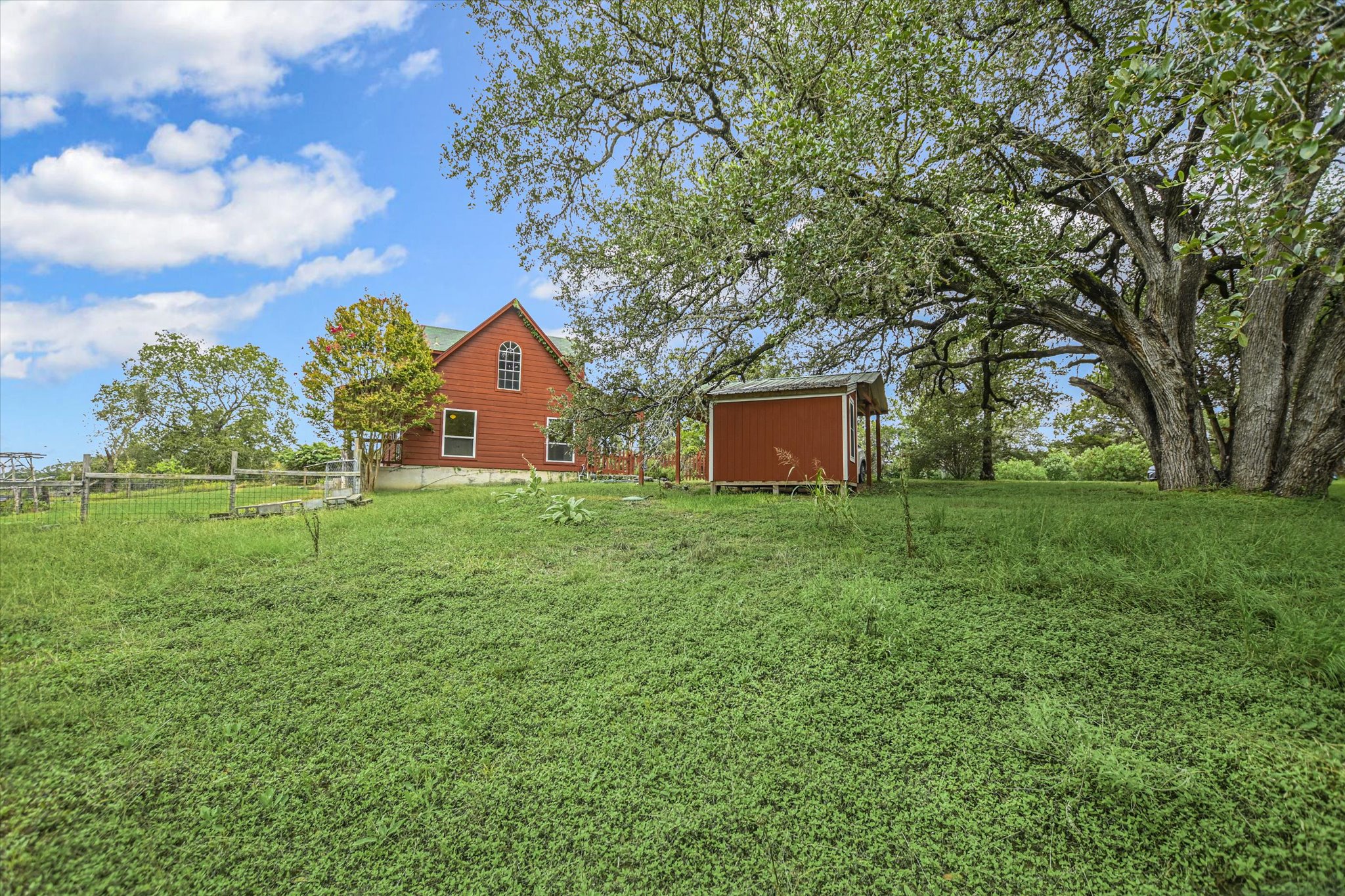 main property photo 24