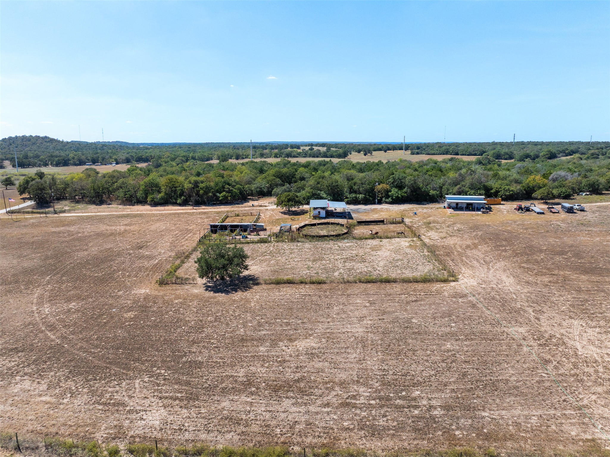 main property photo 11