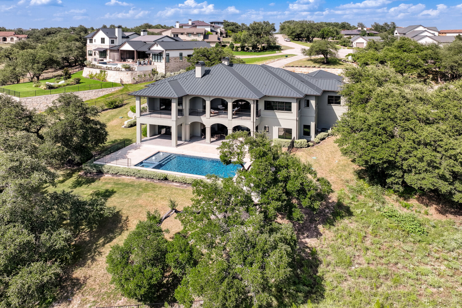 main property photo 38