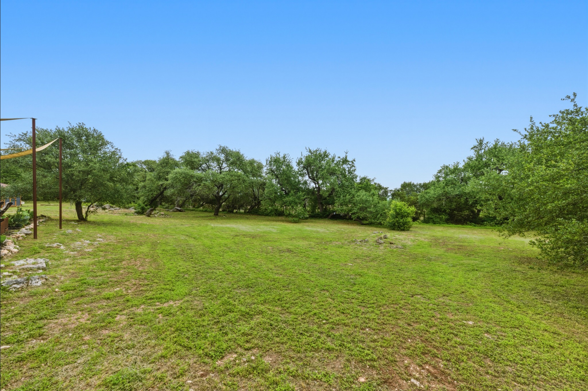 main property photo 24