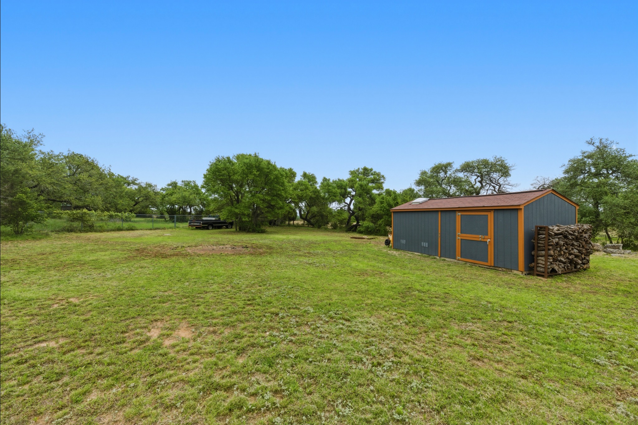main property photo 27