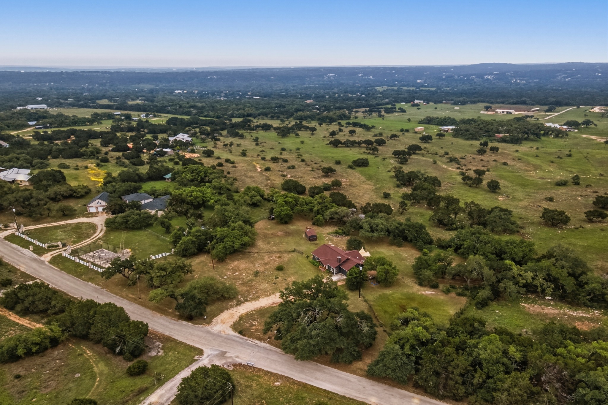 main property photo 33
