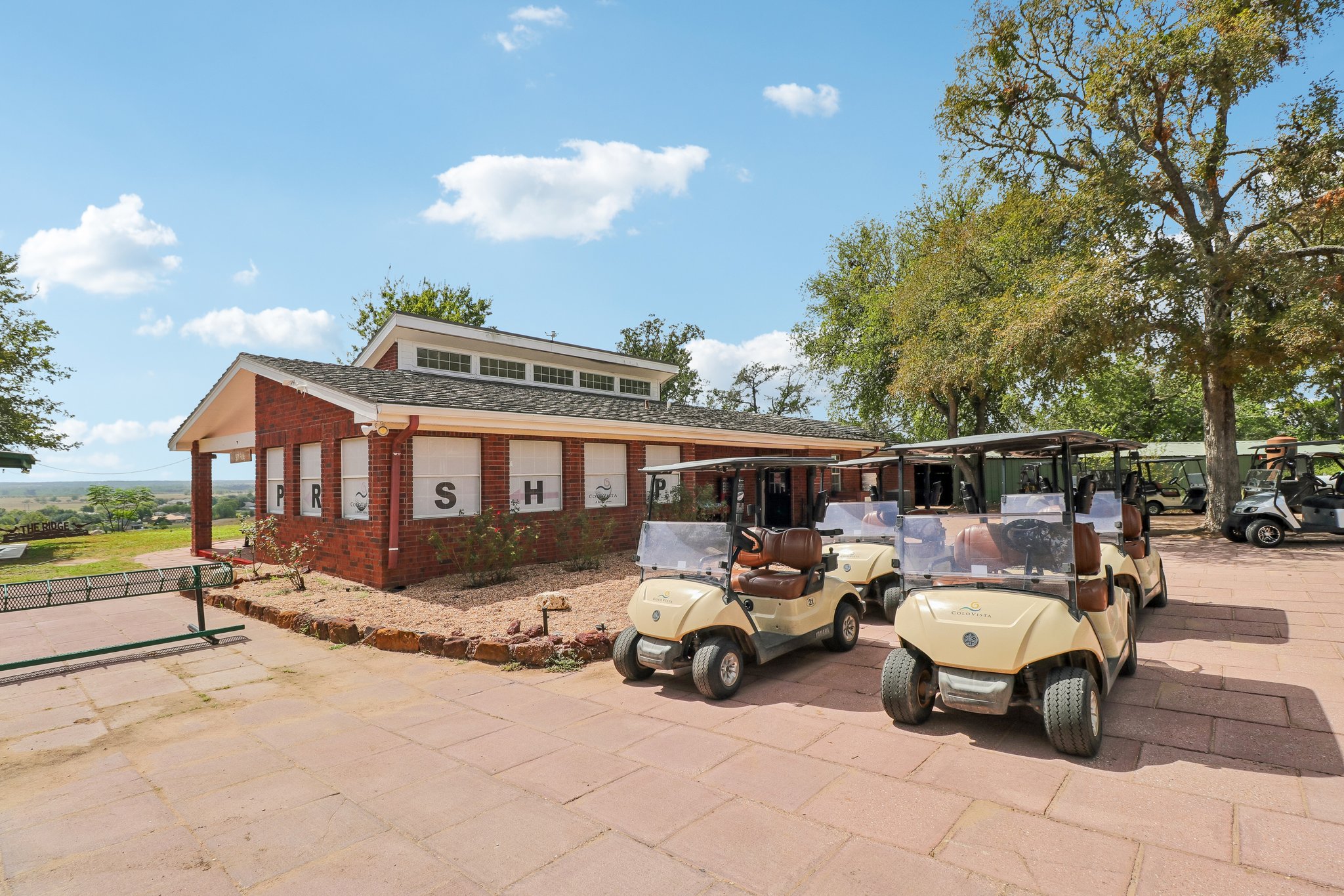 main property photo 22