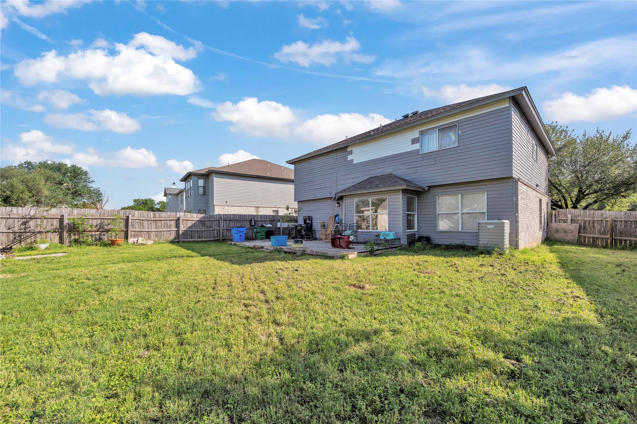 main property photo 17