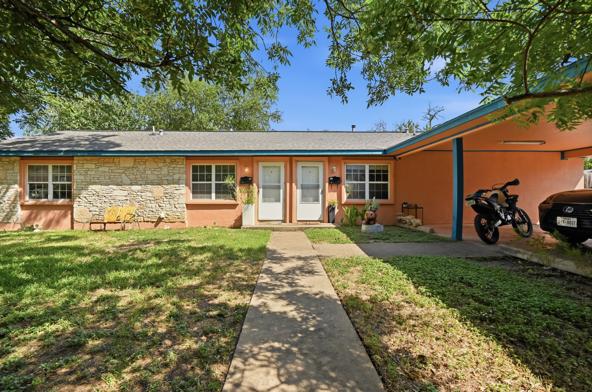 main property photo 2