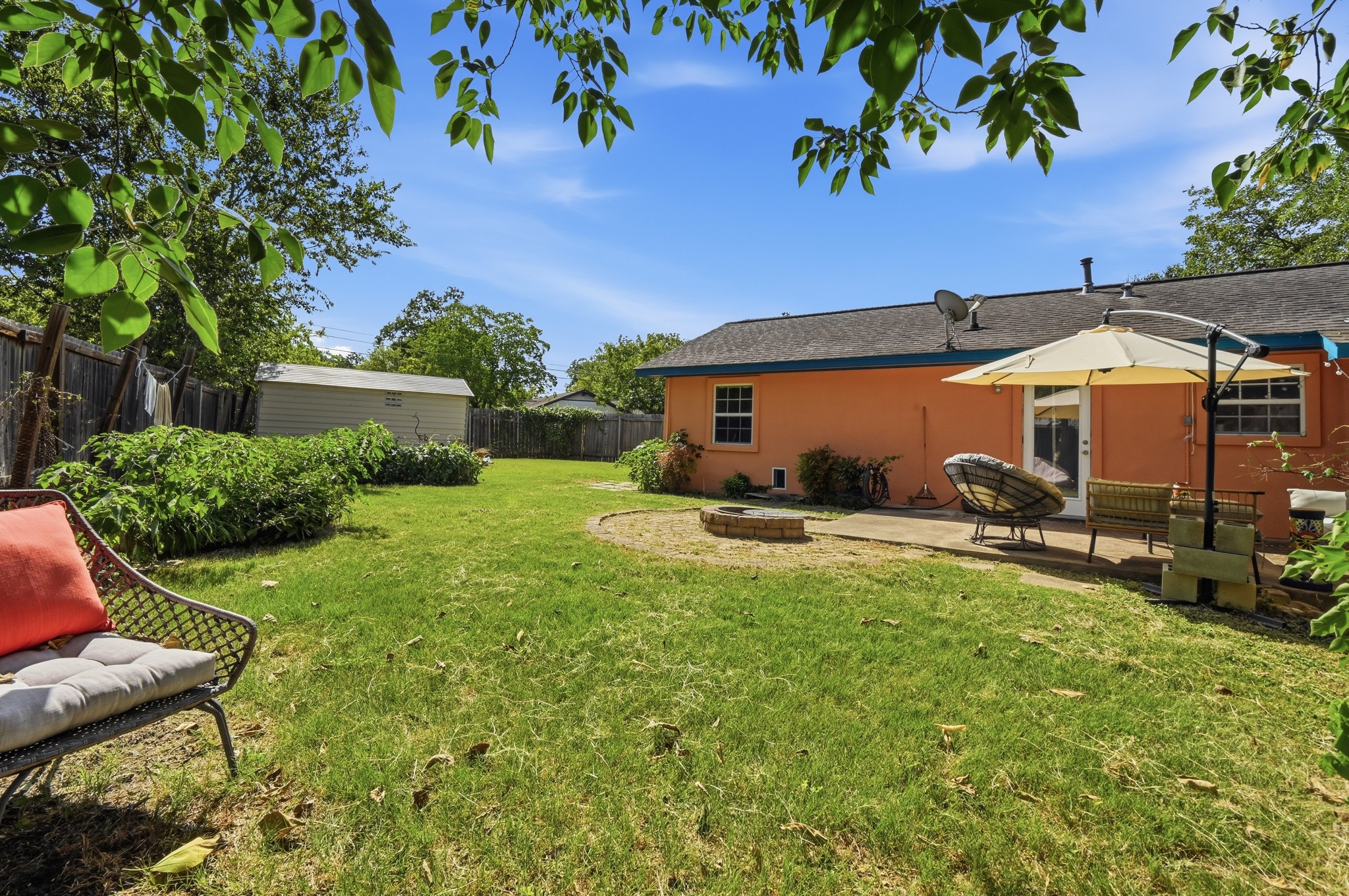 main property photo 24