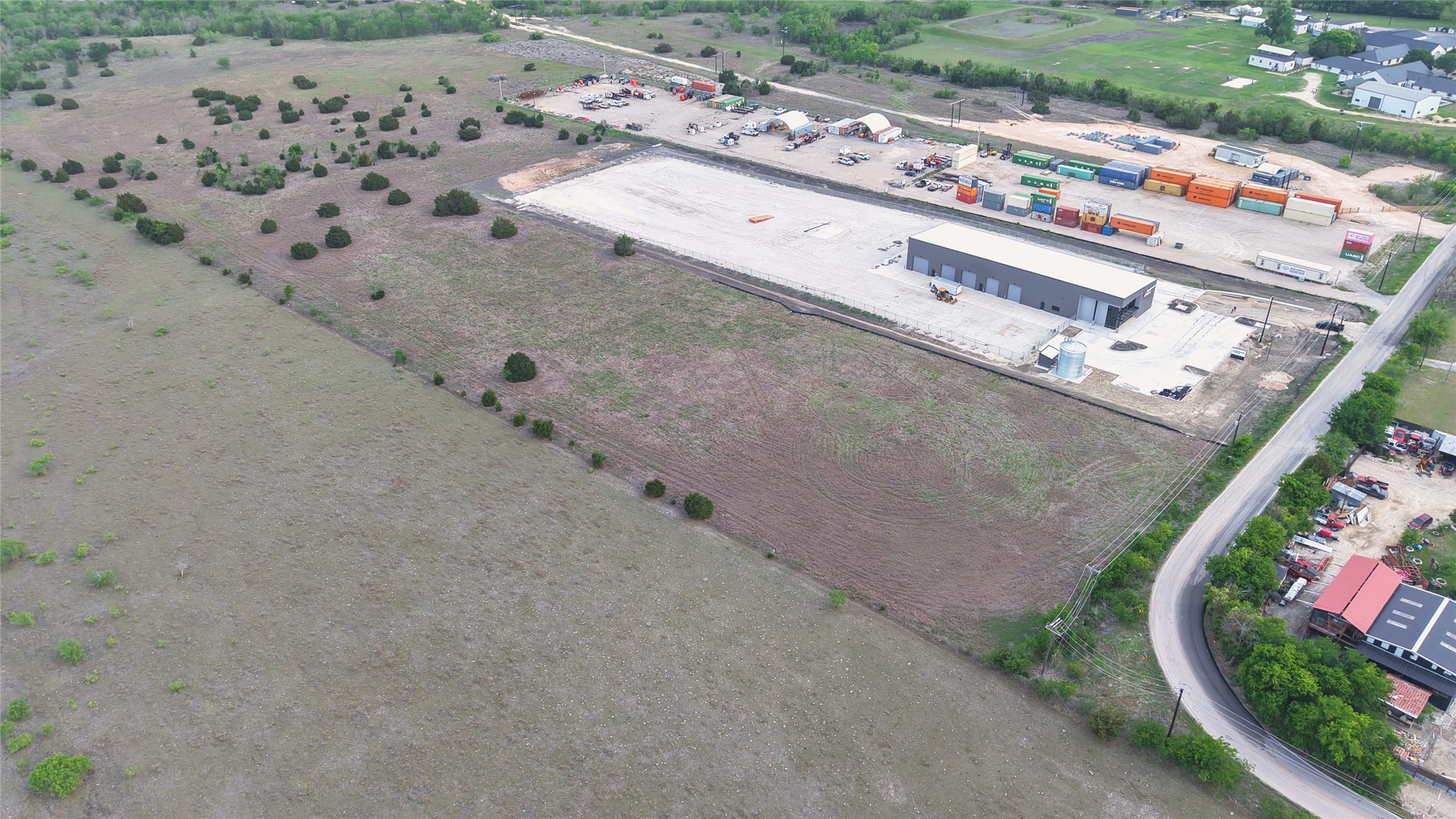 main property photo 4