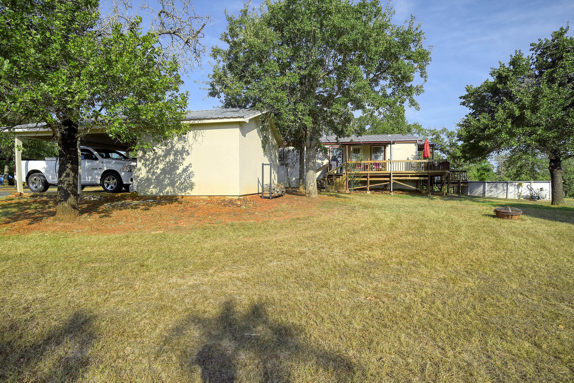 main property photo 37