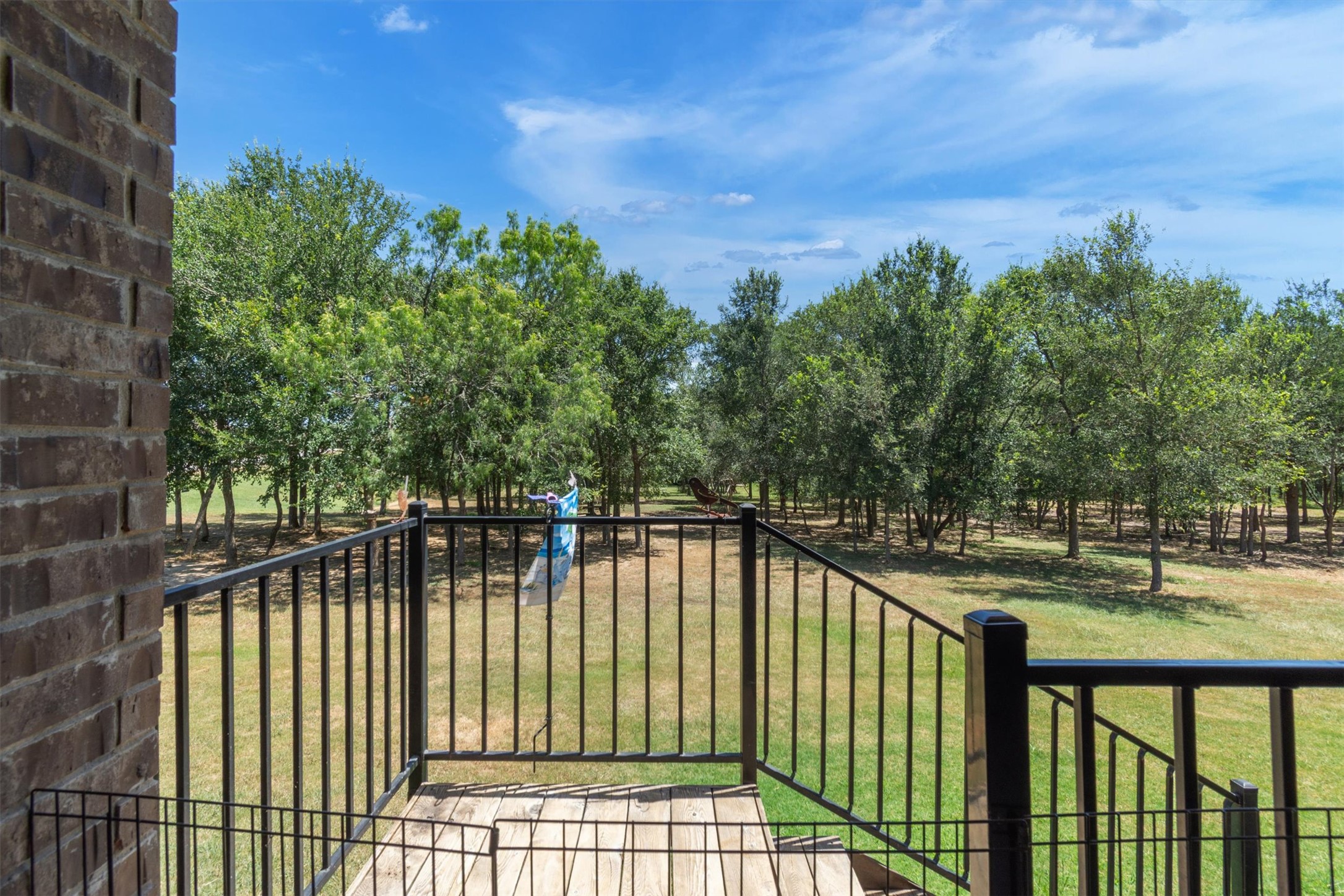main property photo 36