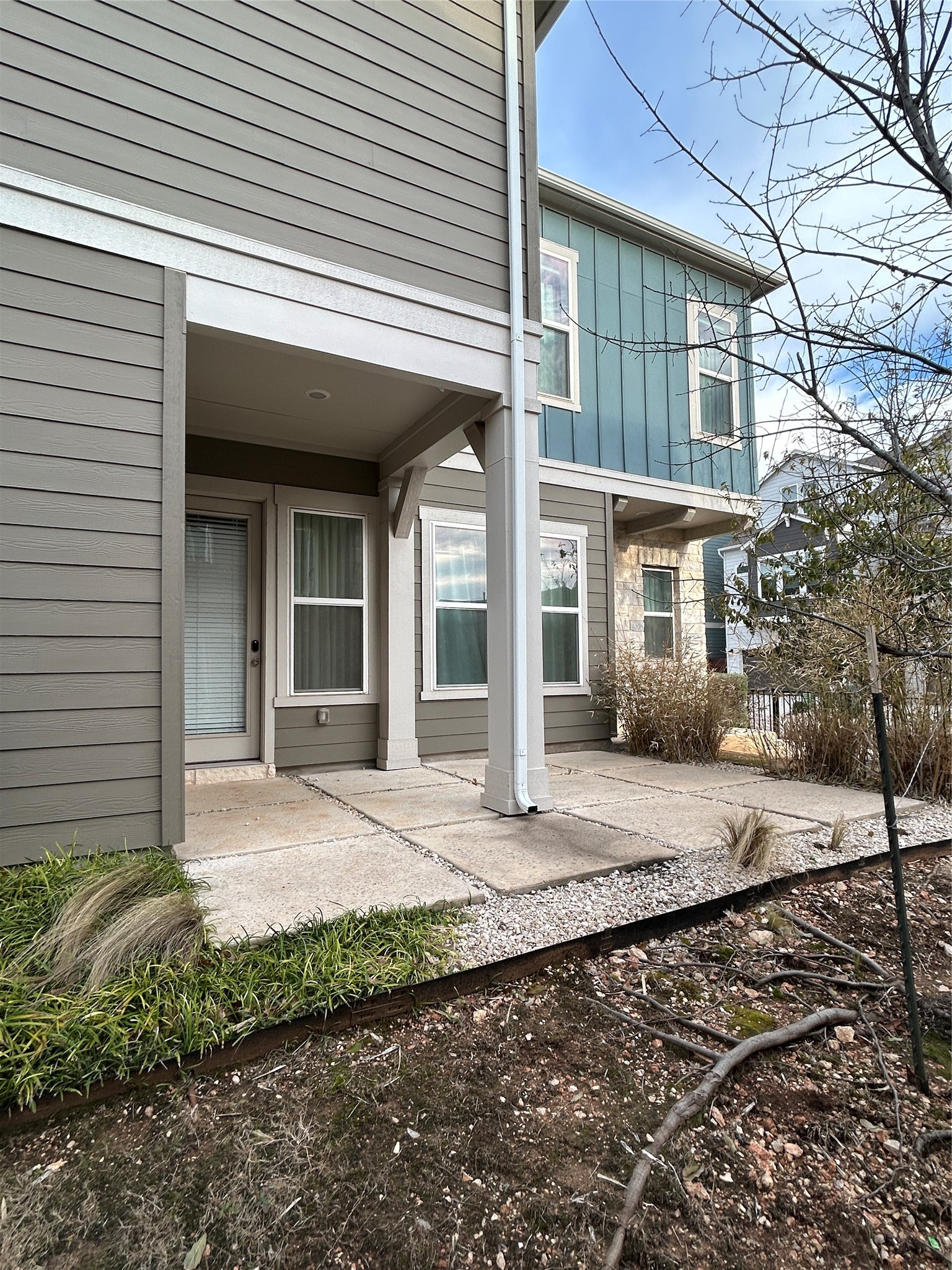 main property photo 20