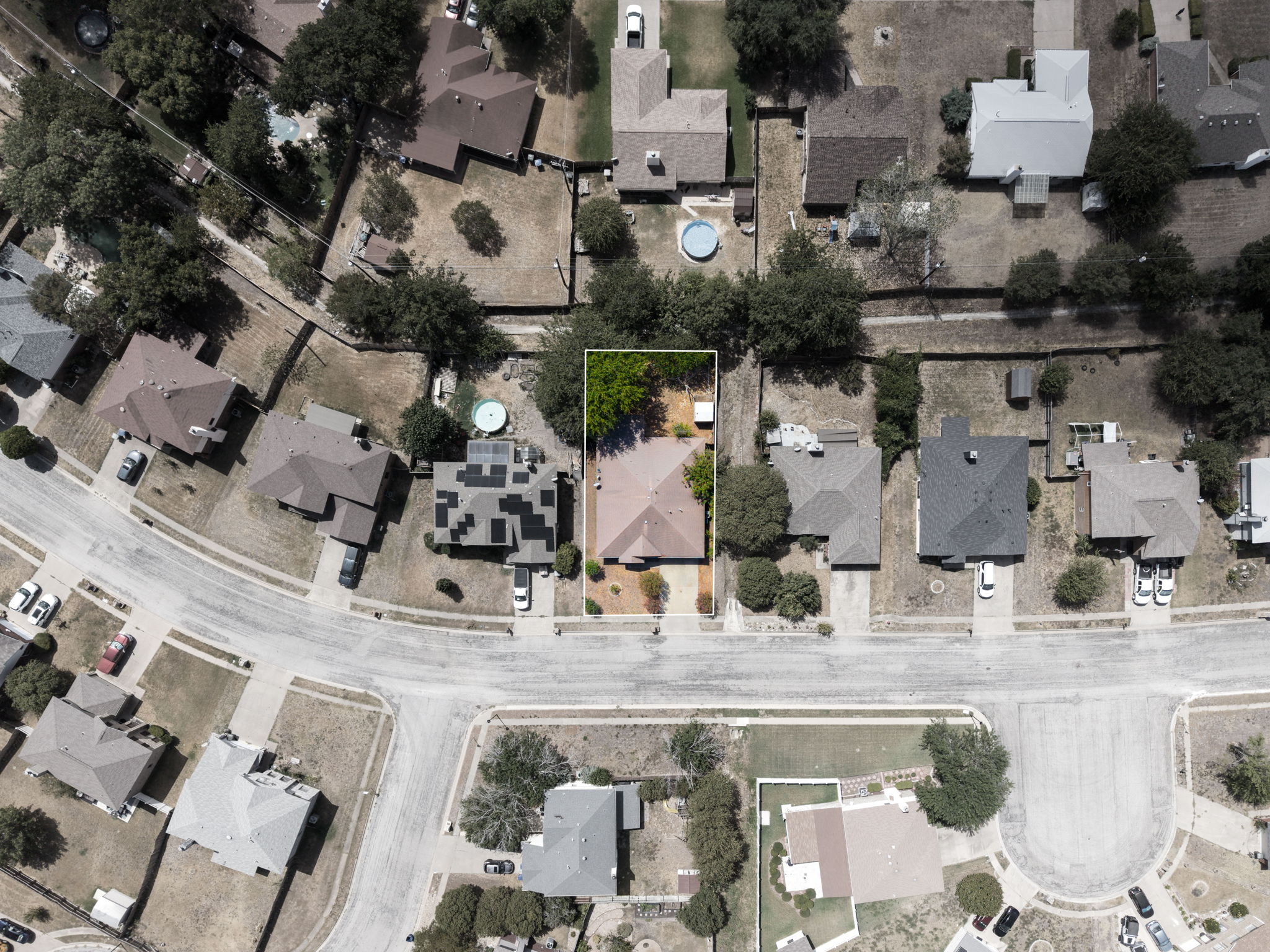 main property photo 24