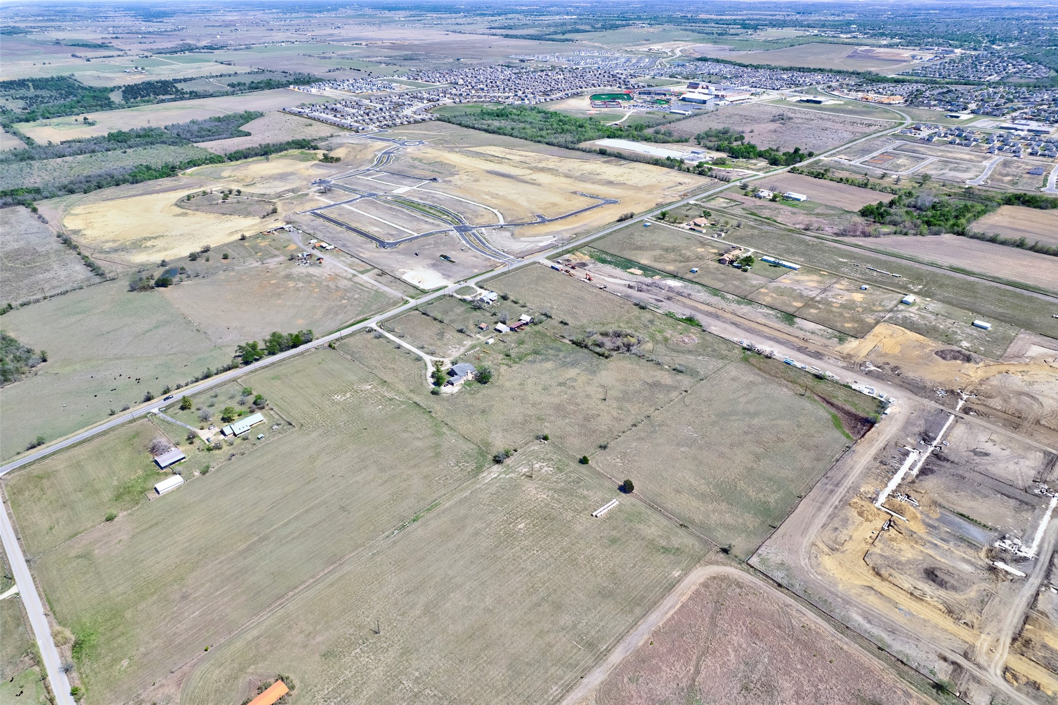 main property photo 6