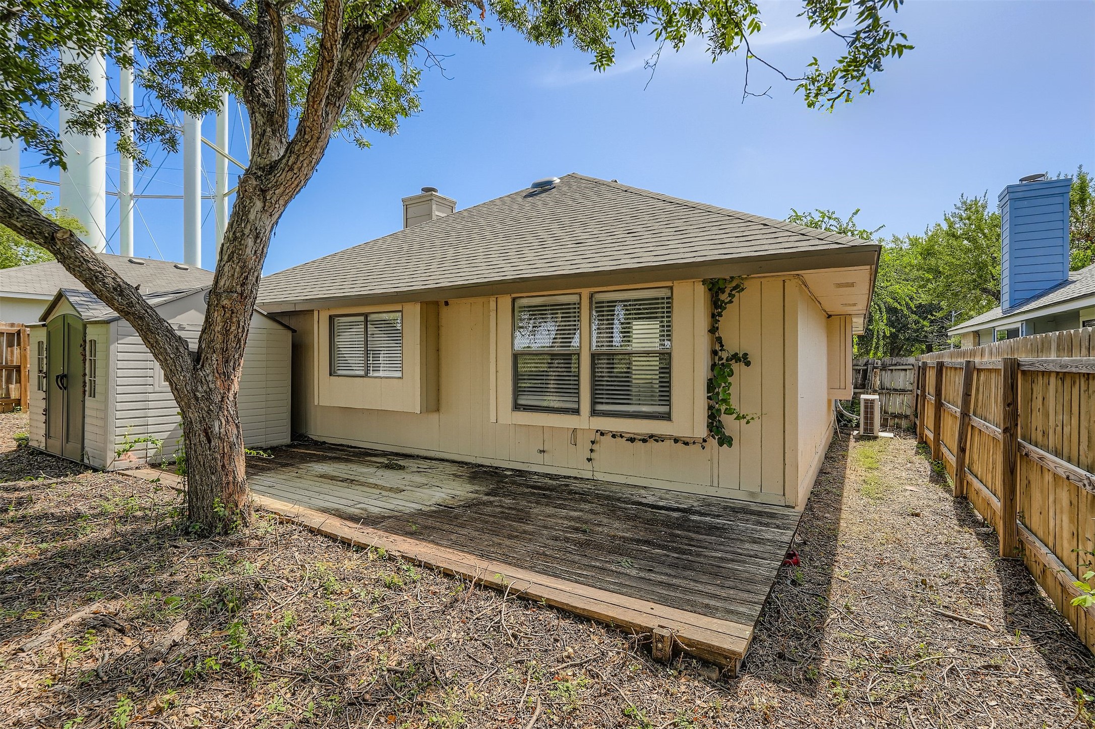 main property photo 21