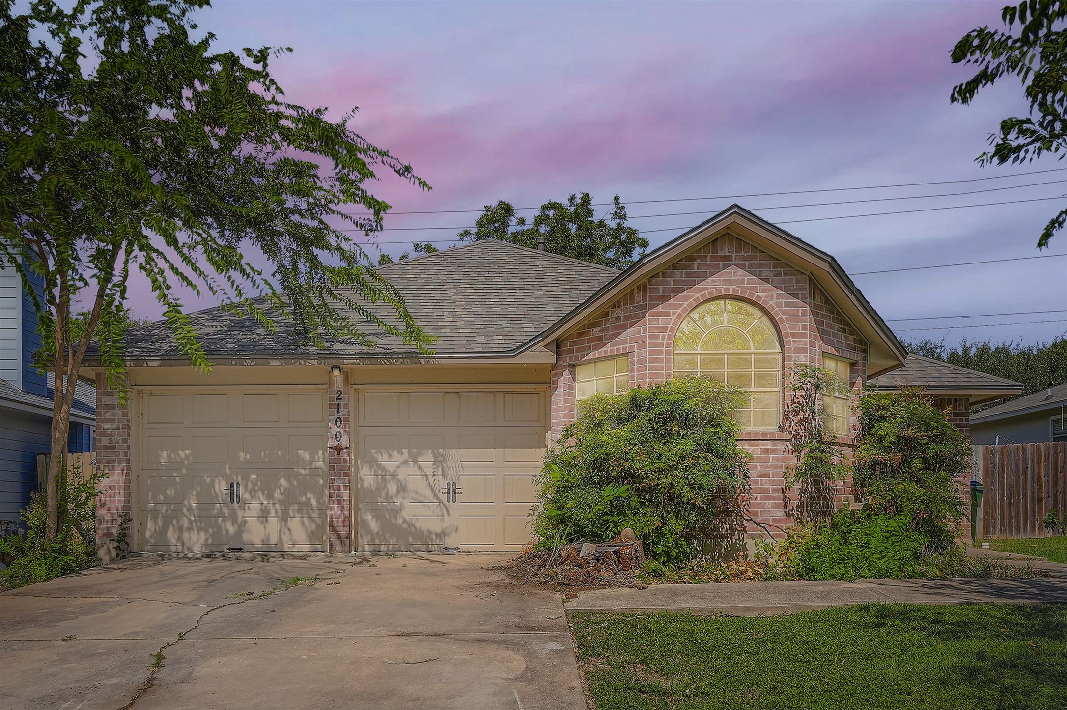 main property photo 23