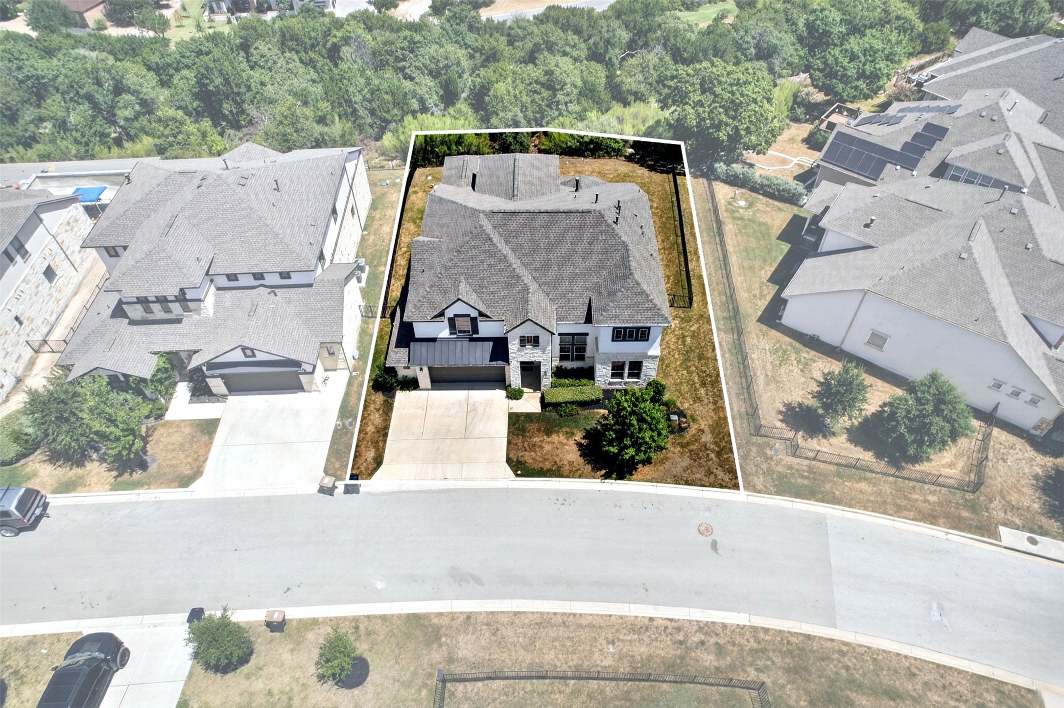 main property photo 37