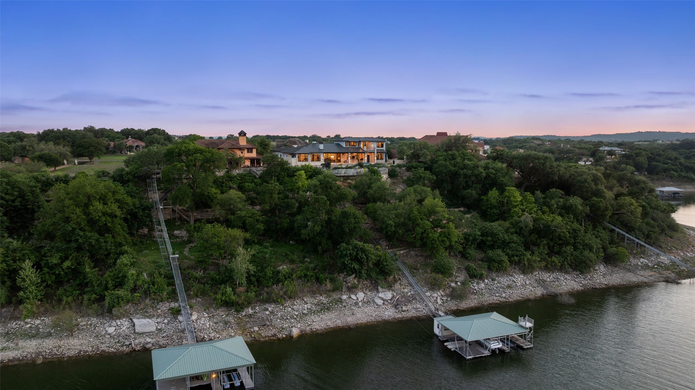 main property photo 36