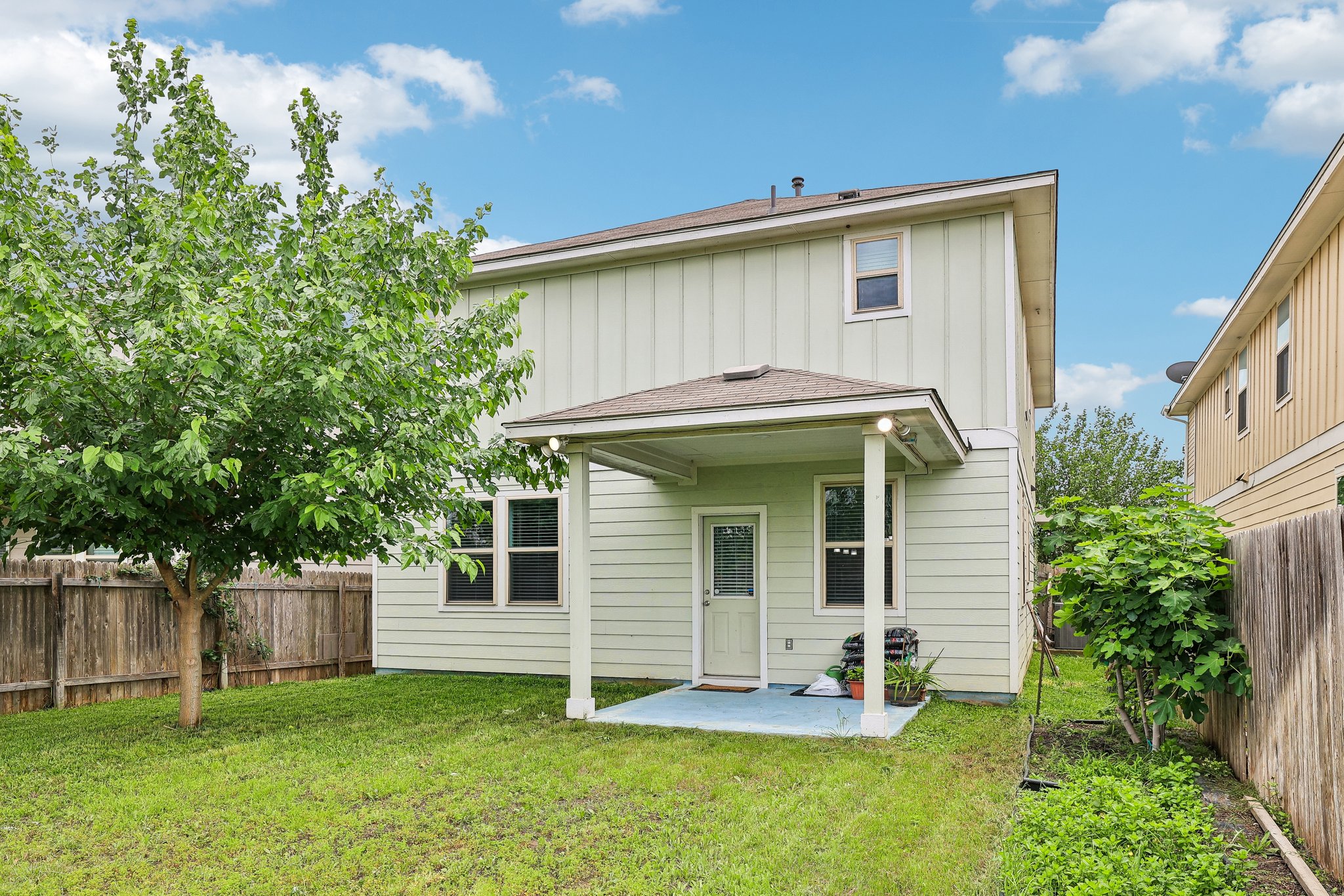main property photo 38