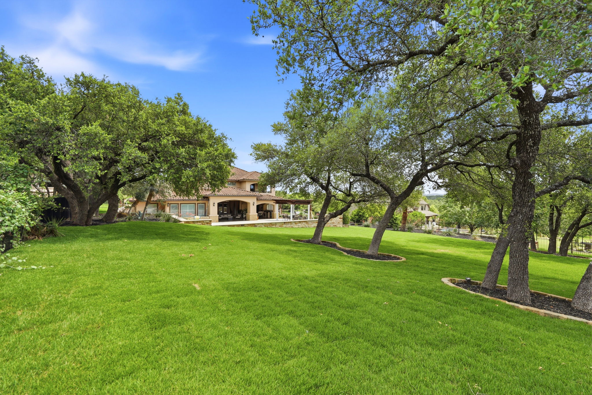 main property photo 38